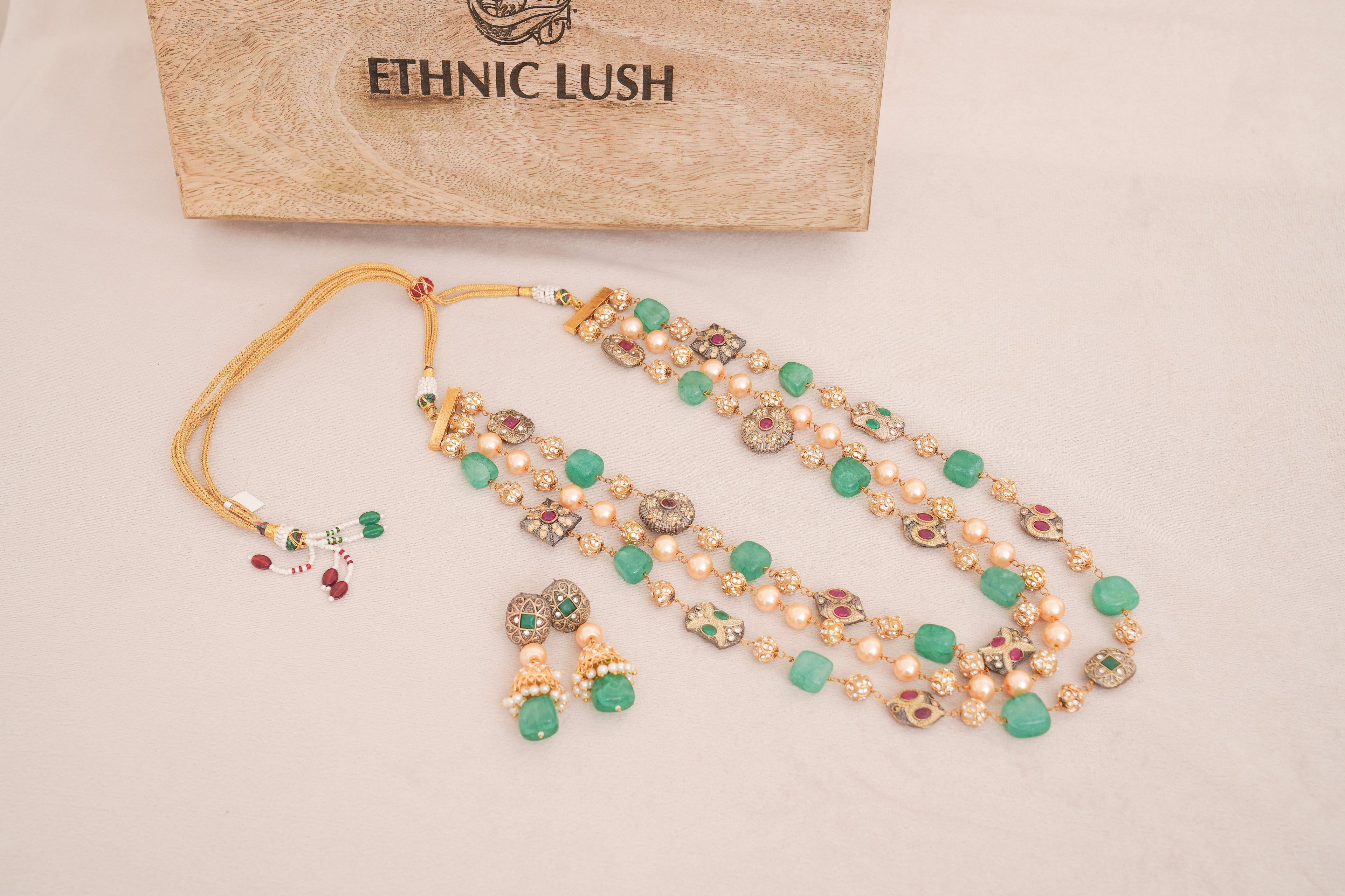 Green Chalcedony & Pearl Multi Strand Necklace Set