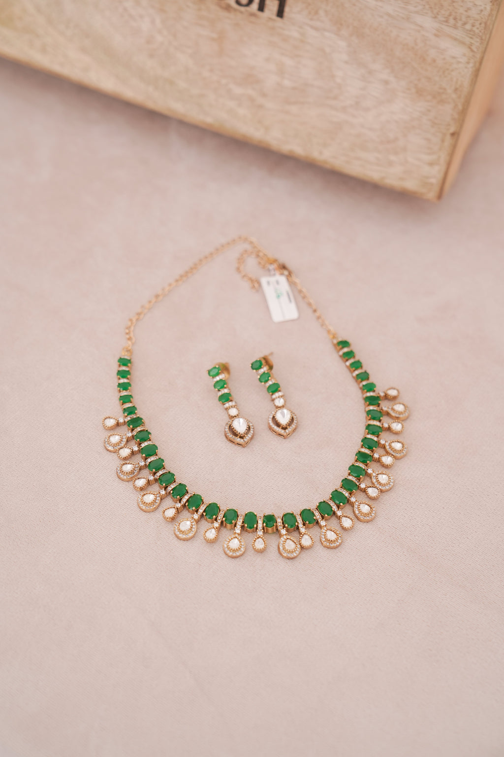 Moissanite Coloured Stone Necklace Set