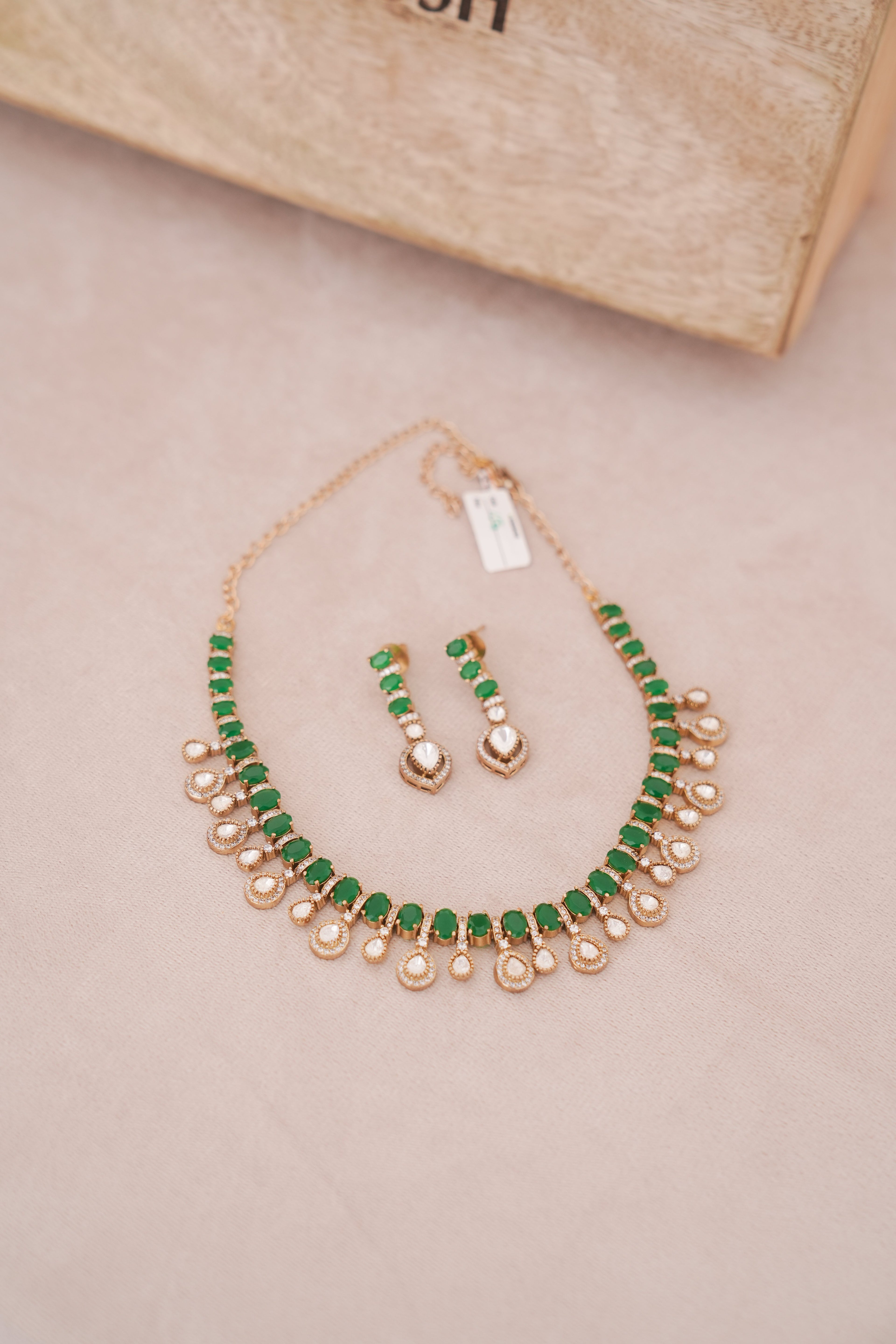 Moissanite Coloured Stone Necklace Set