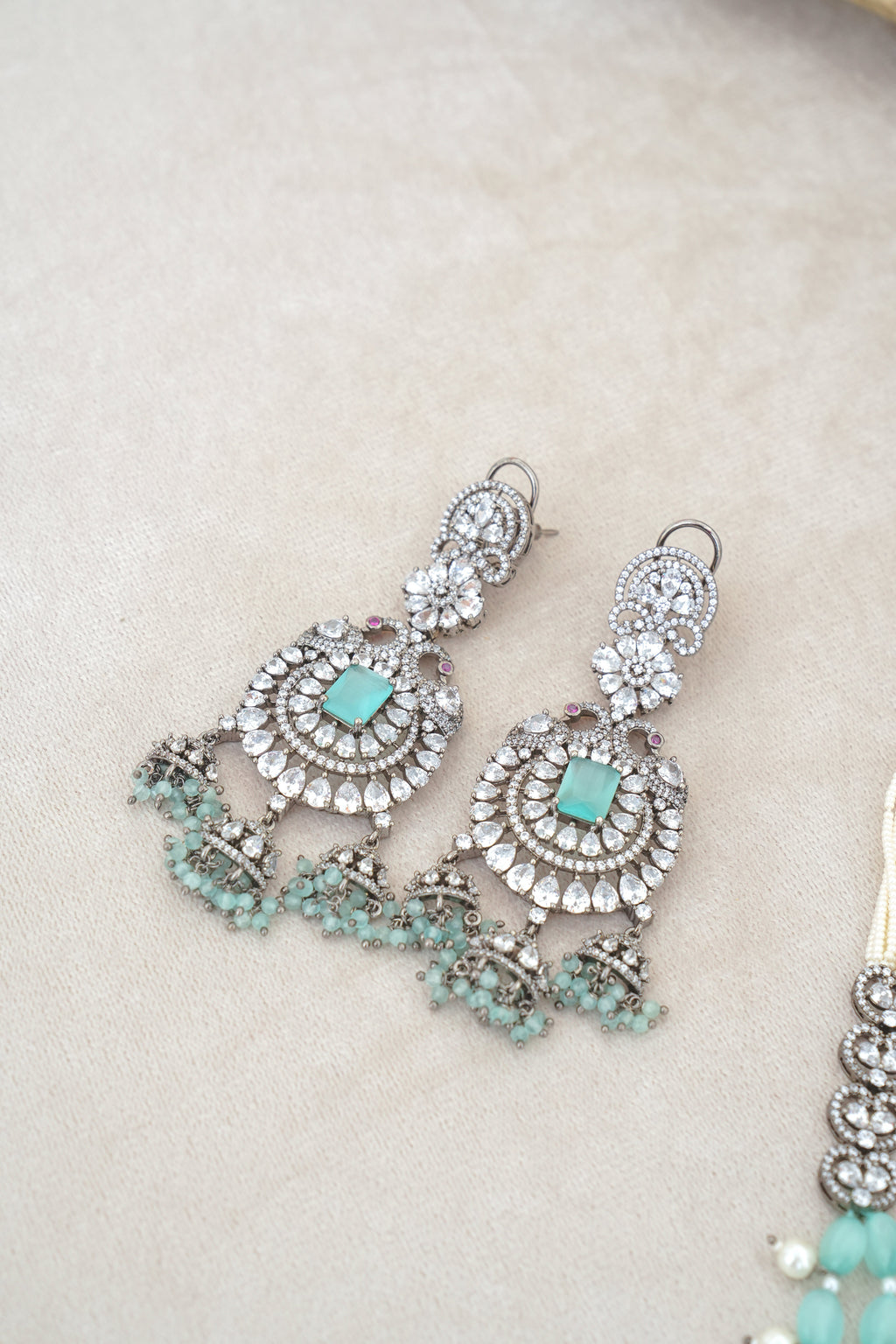 Emerald Reverie Necklace  Earrings Set