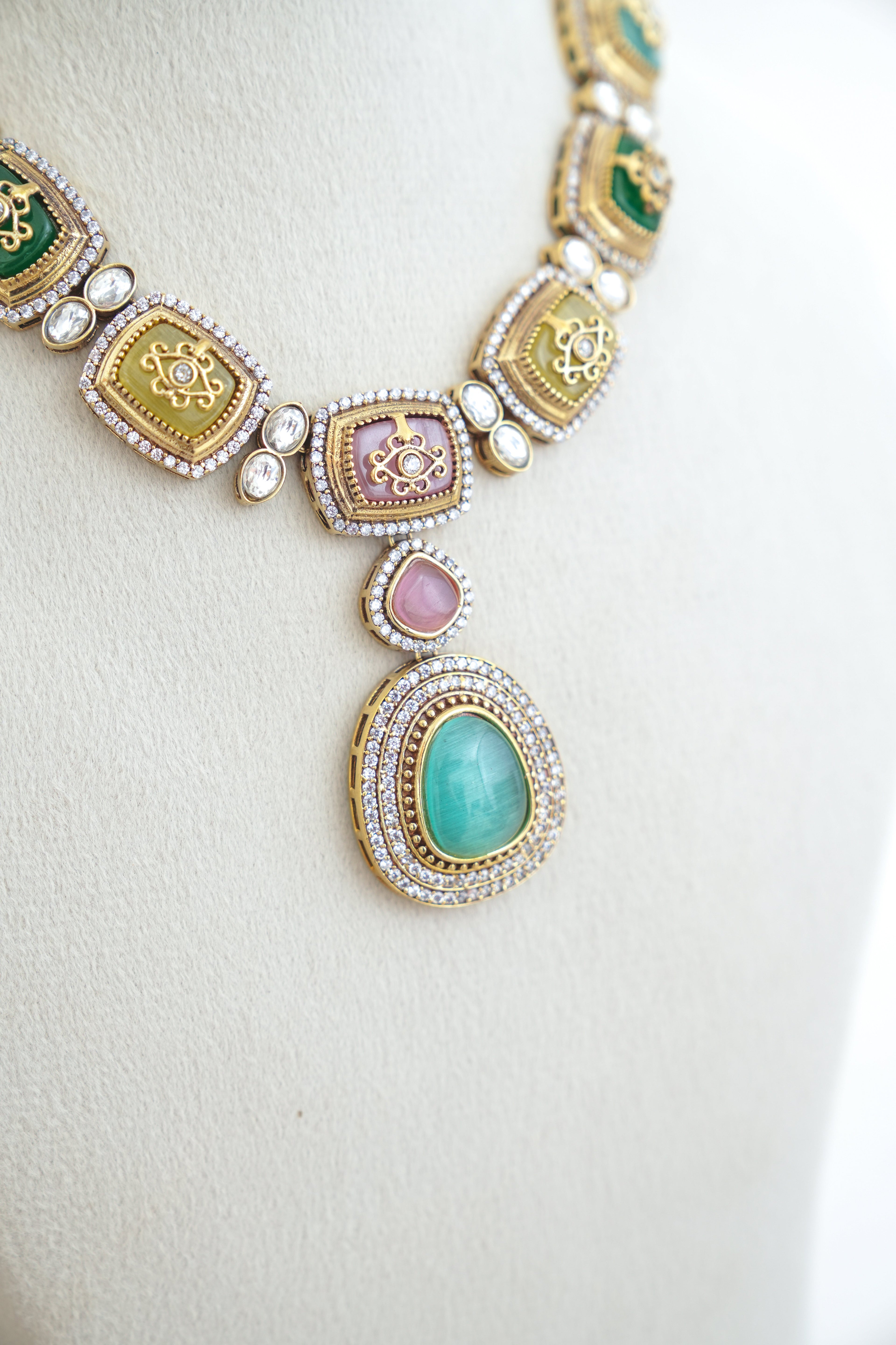 Emerald  Rose Cascade Necklace Set