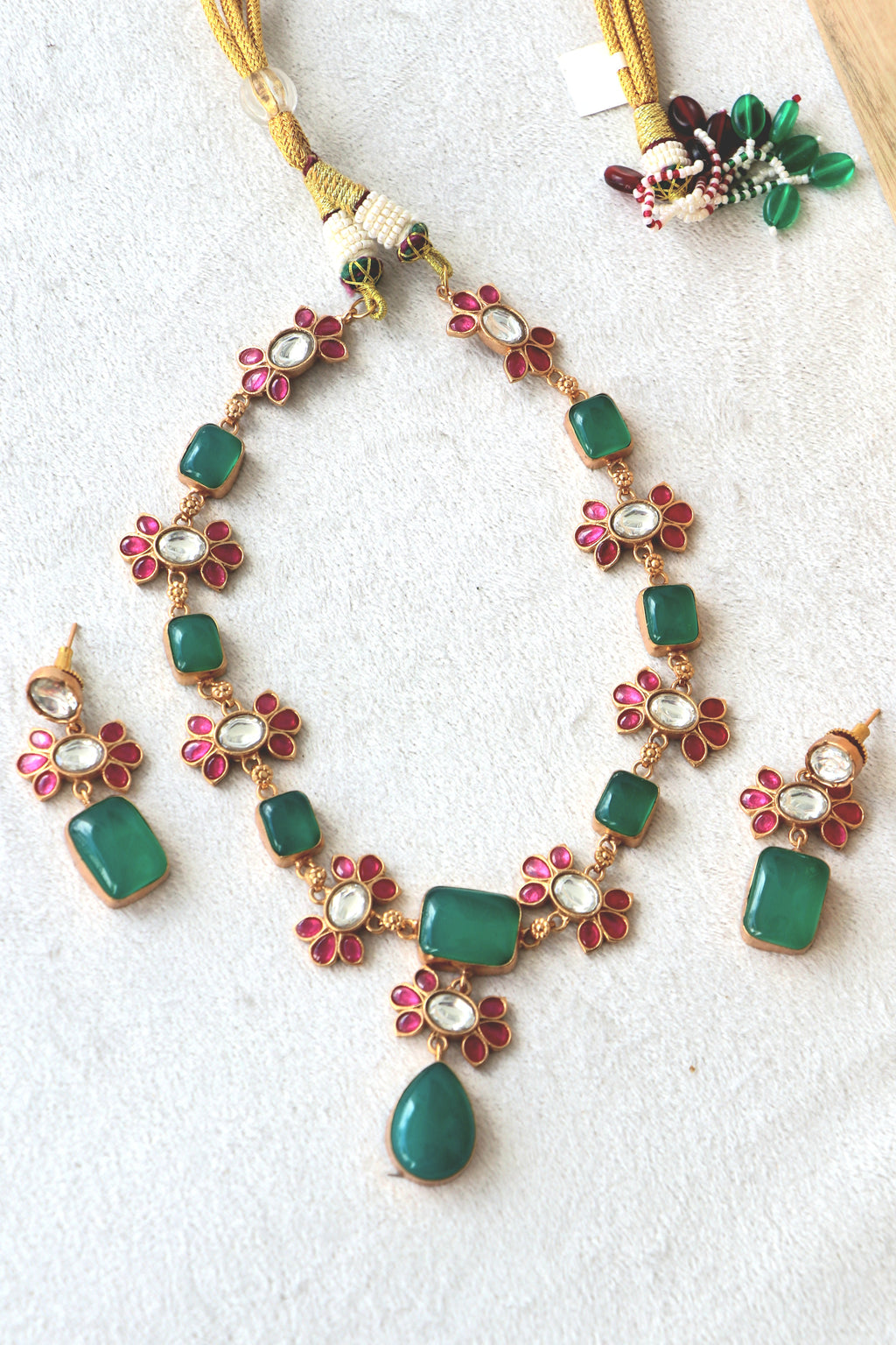 Gemstone Kundan Gold Necklace Set