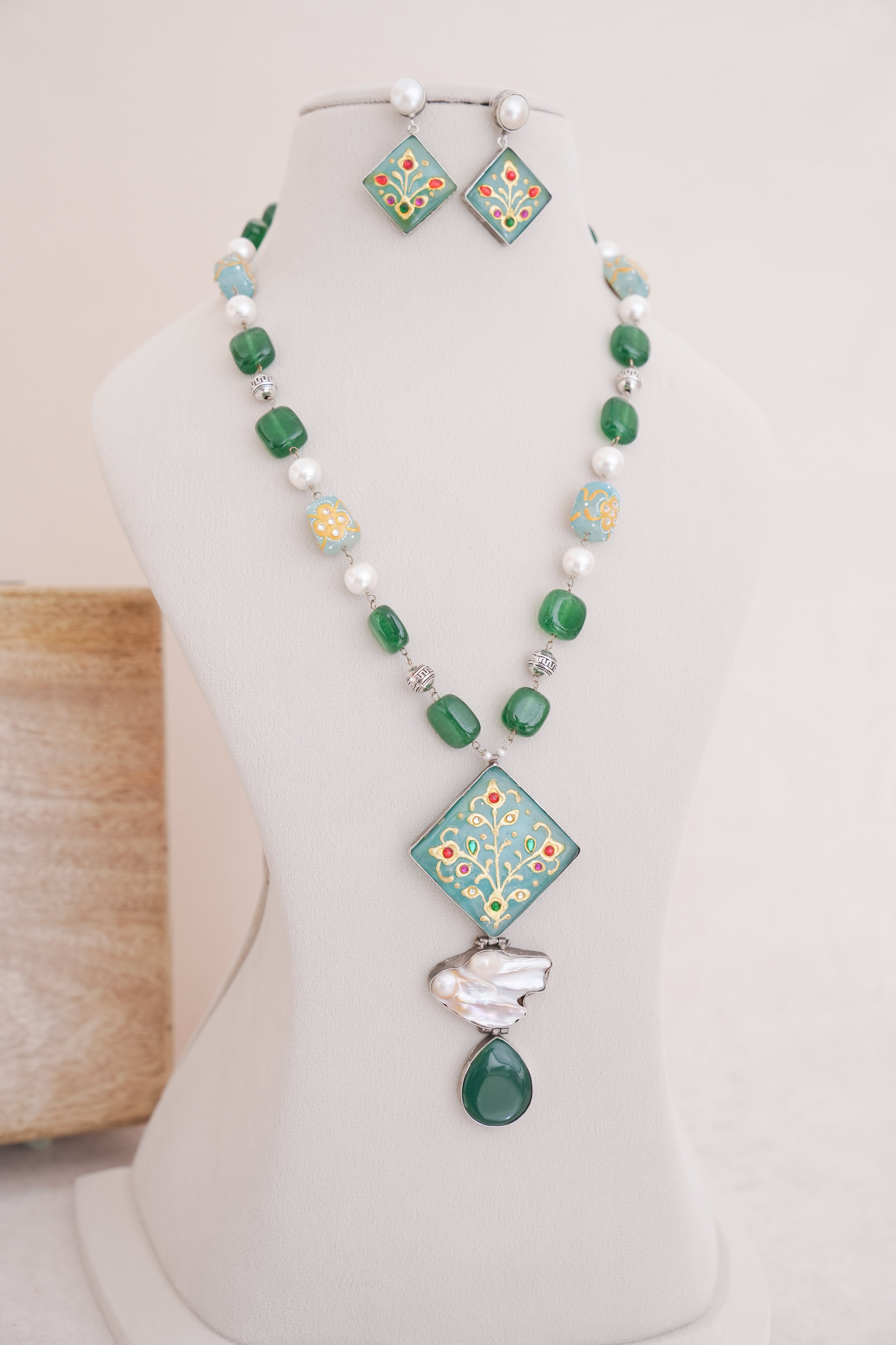 Handpainted Beads & Pearls Pendant Necklace & Earrings Set