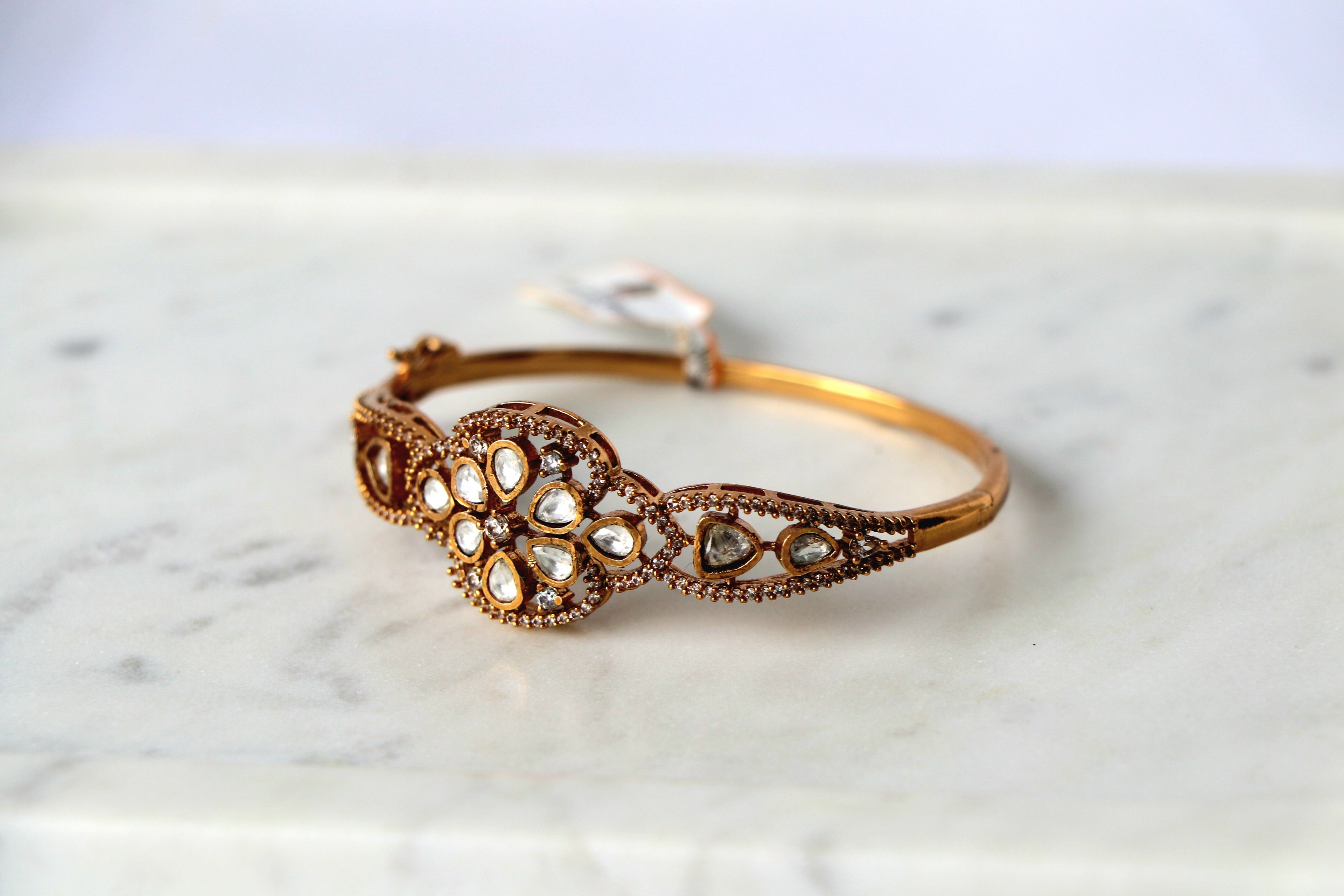 Gilded Antique Gold Floral Polki Bangle