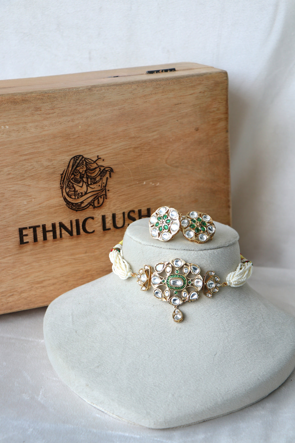 Gold Kundan Pearl Choker Necklace With Earrings