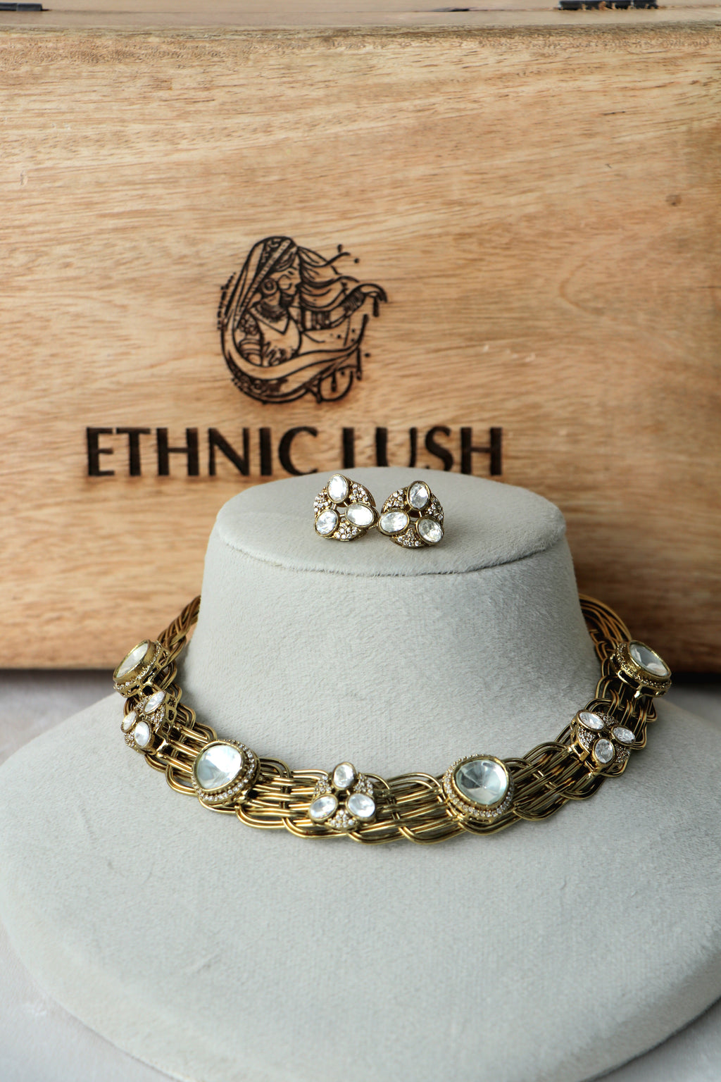 Gold Mesh Polki Necklace  Earring Set