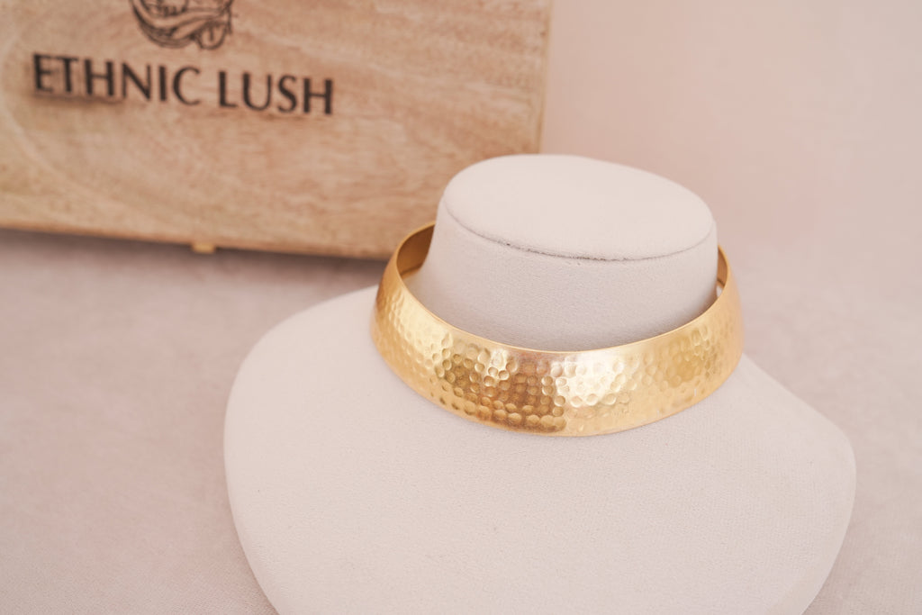 Hammered Brass Hasli Choker Necklace