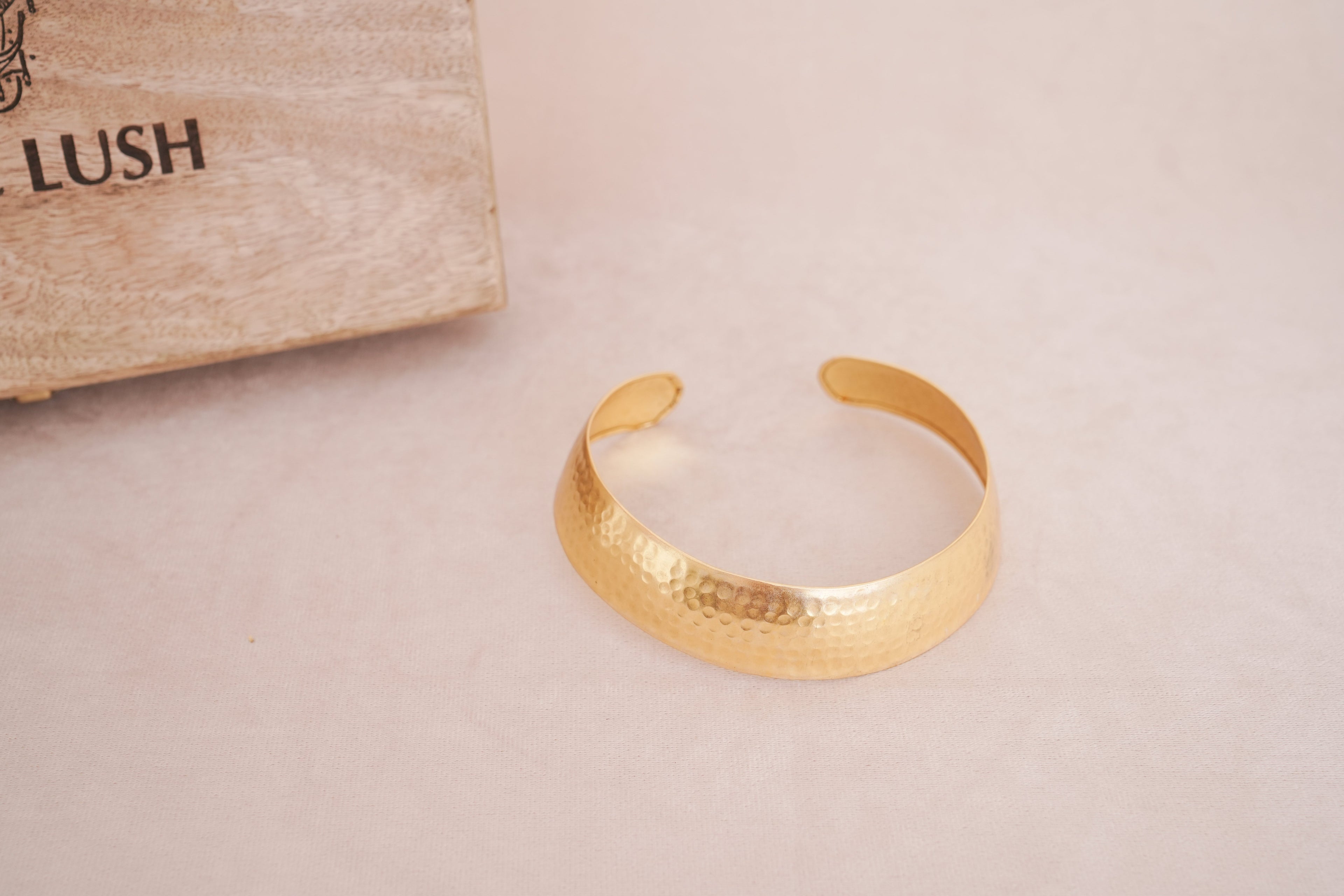 Hammered Brass Hasli Choker Necklace