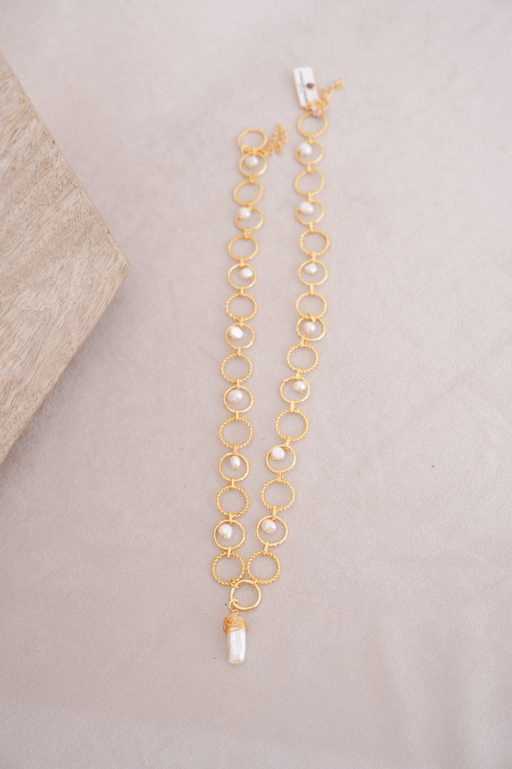 Minimalist Circle Necklace with Pearl Pendant