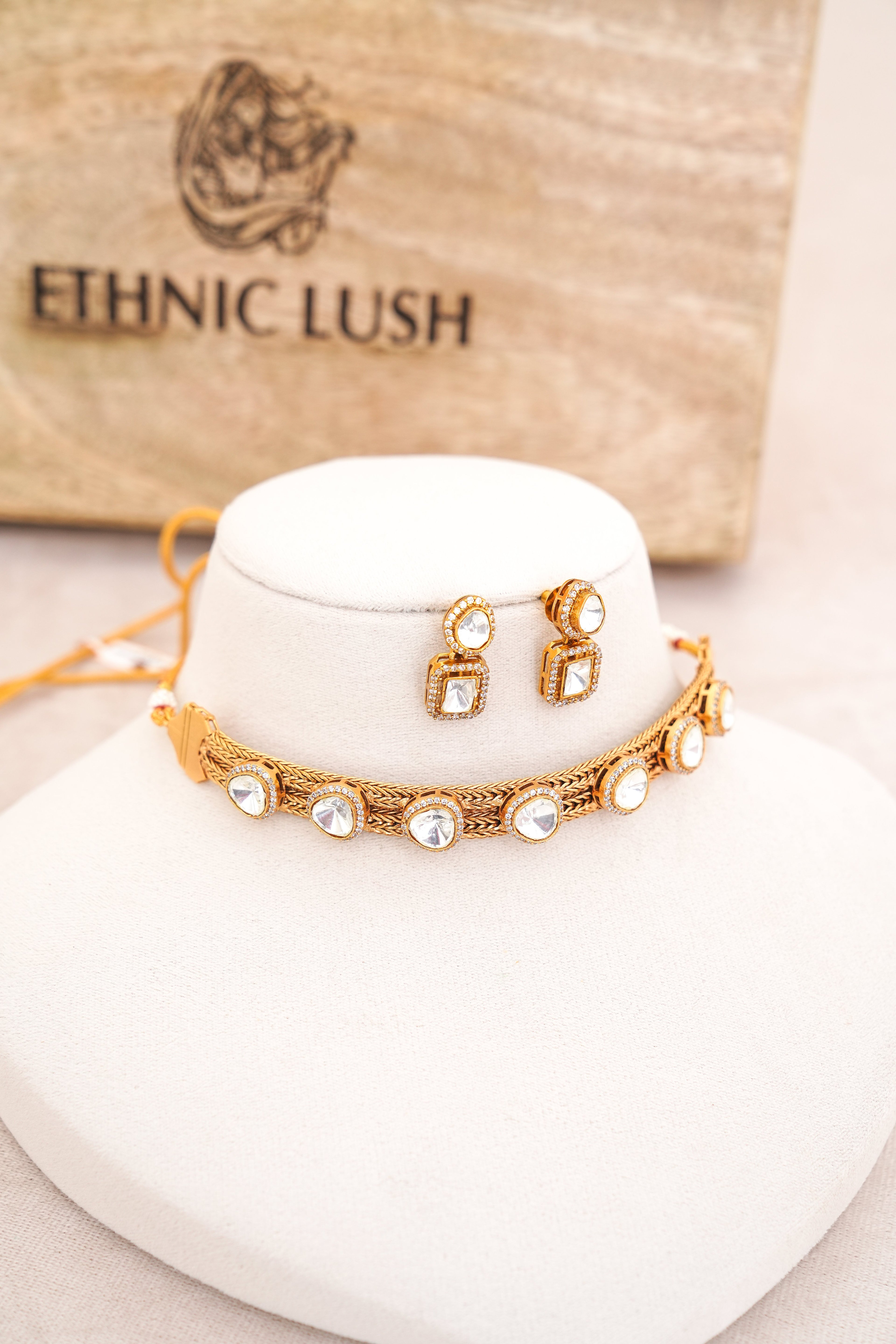 Golden Radiance Choker  Earrings Set