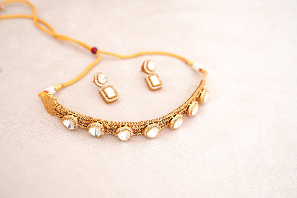 Golden Radiance Choker  Earrings Set