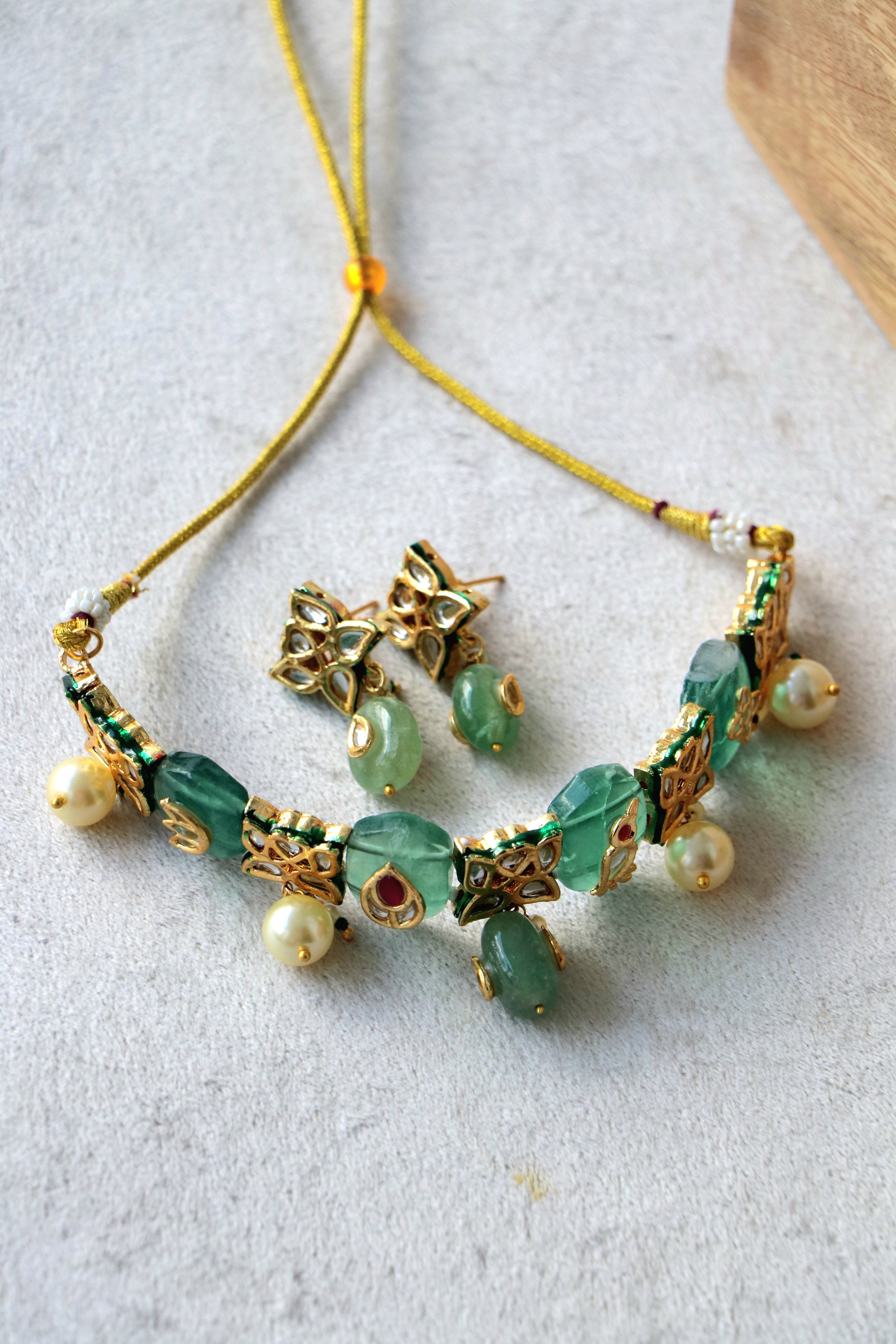 Green Chalcedony Pearl Pachi Gold Ethnic Necklace Set