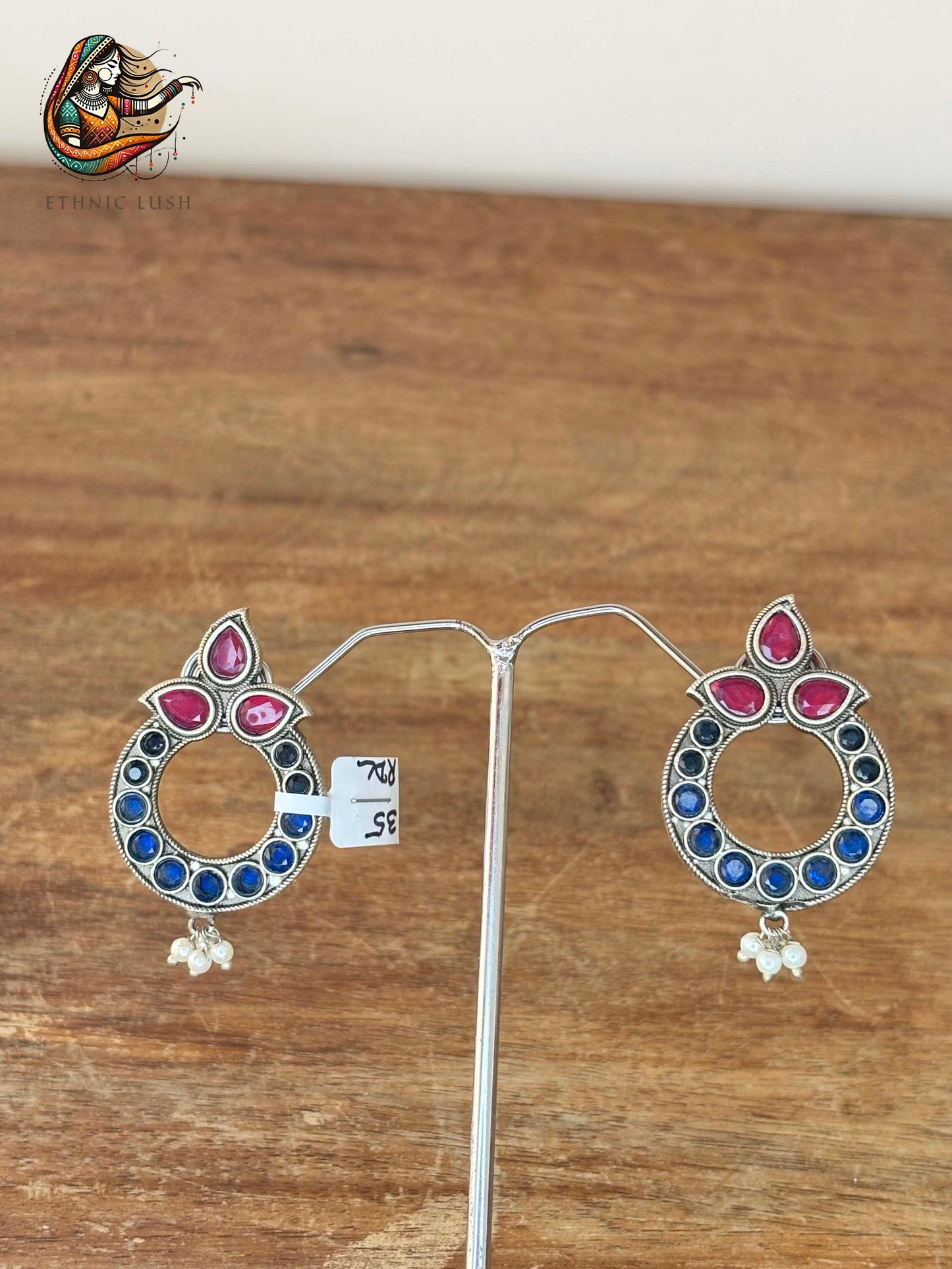 Vibrant Circular Kundan silver Earrings