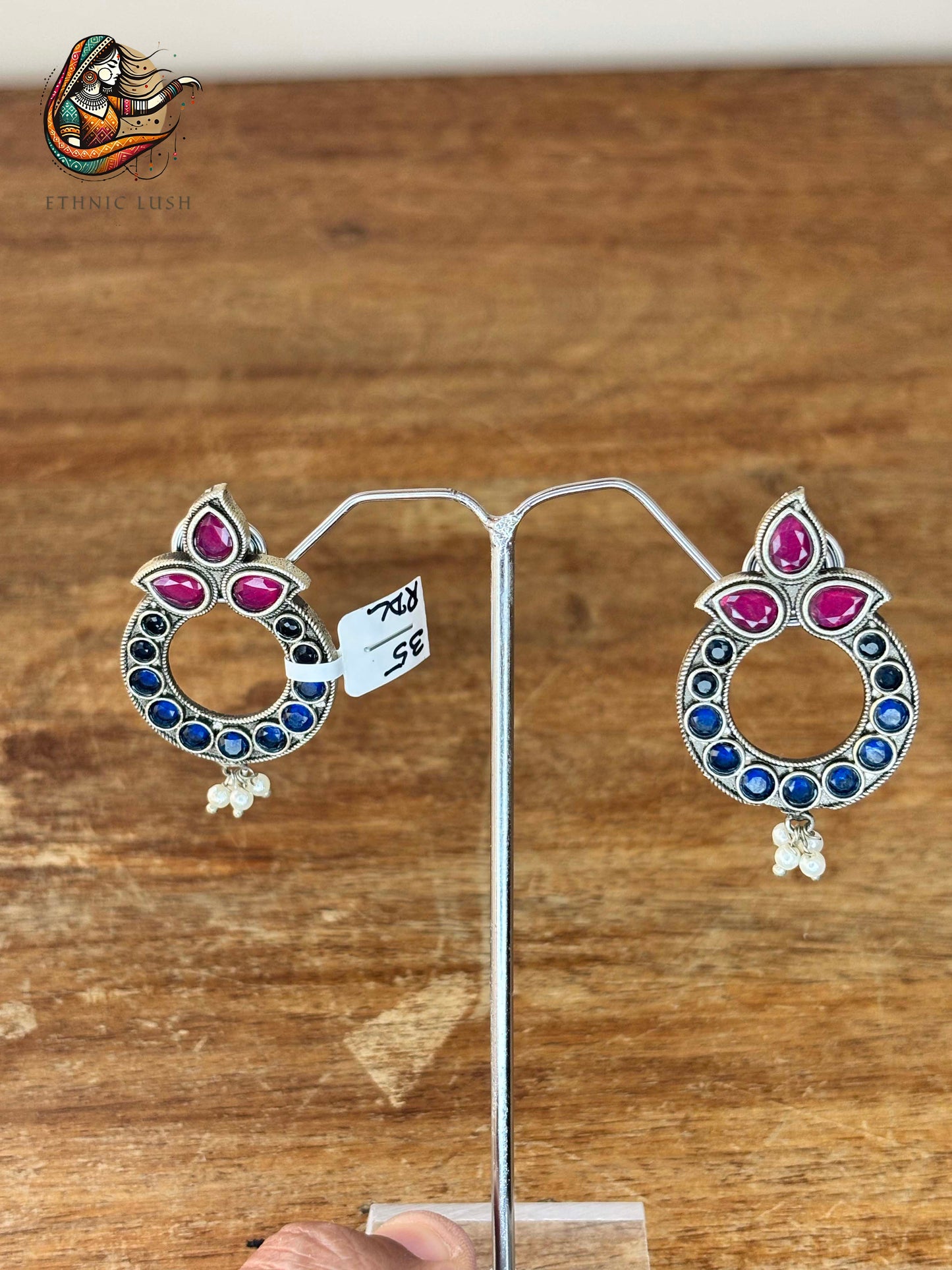 Vibrant Circular Kundan silver Earrings