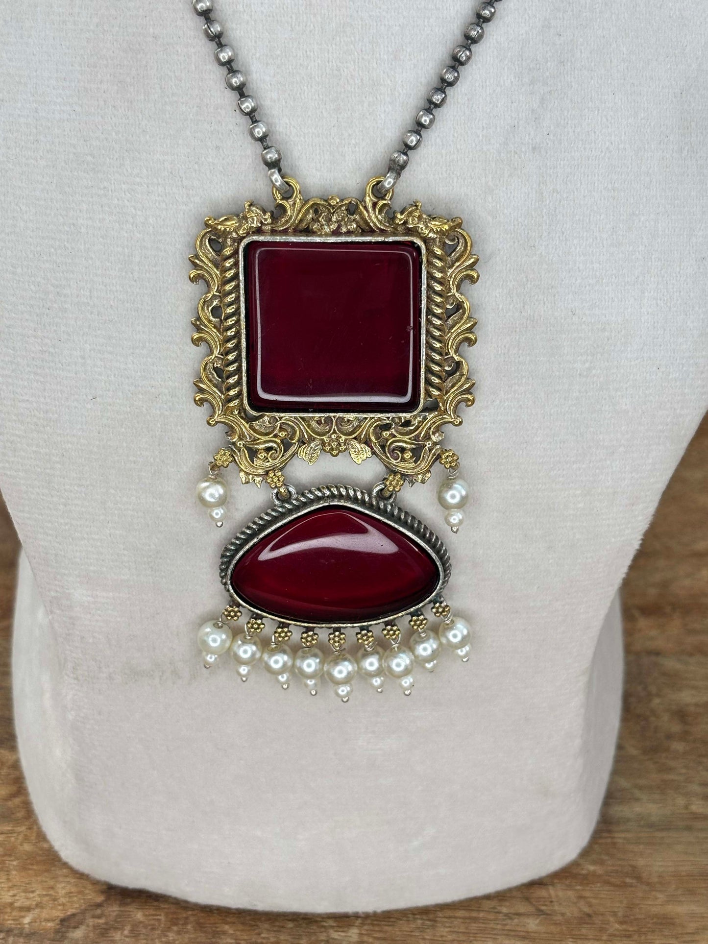 Antique Red Pendant Necklace Set with Pearl Jhumka Earrings