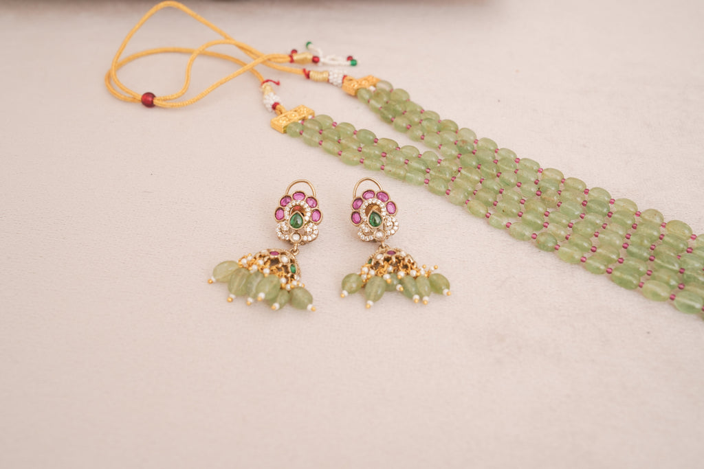 Royal Prehnite Beaded Kundan Necklace Set