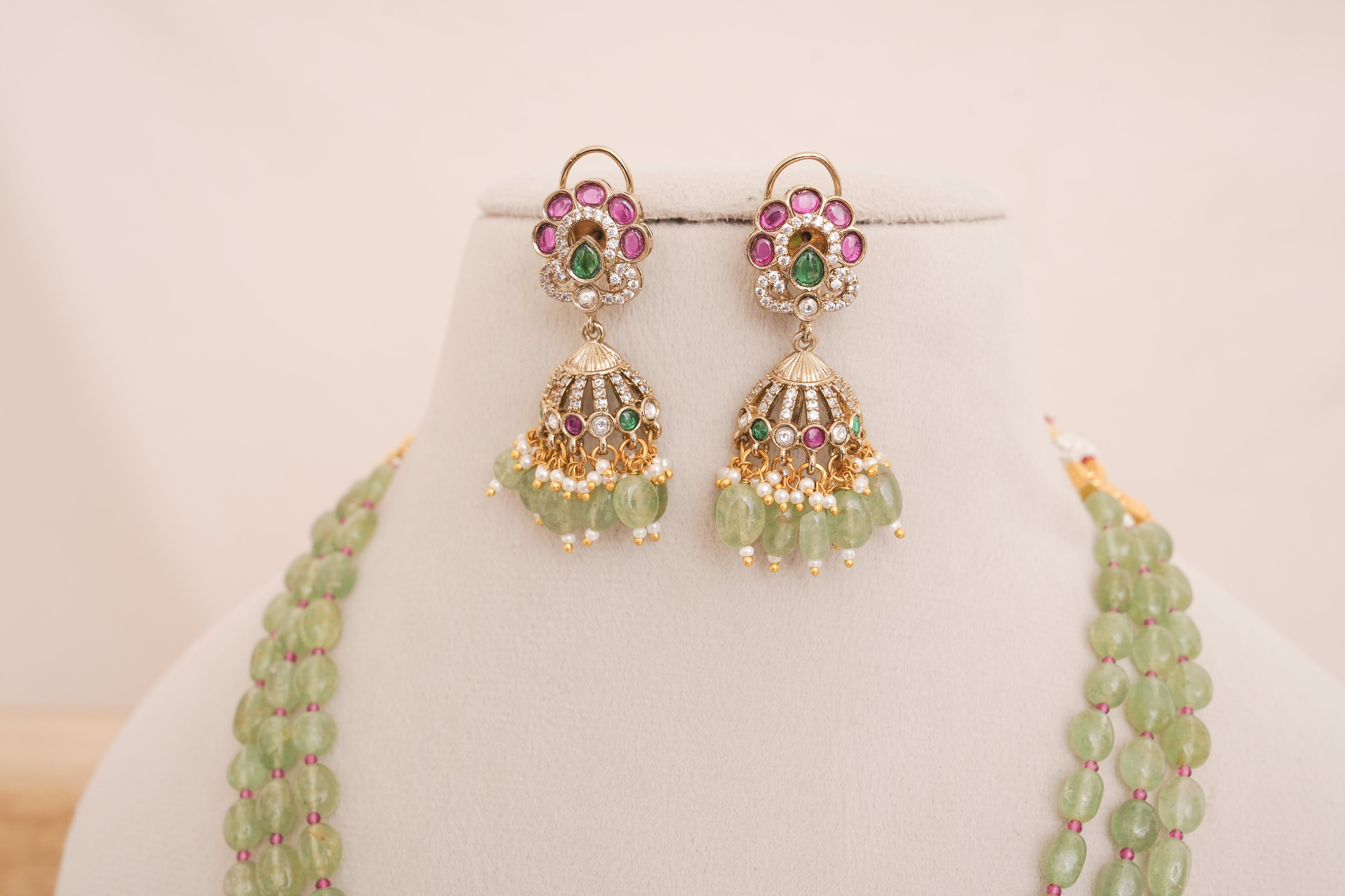 Royal Prehnite Beaded Kundan Necklace Set