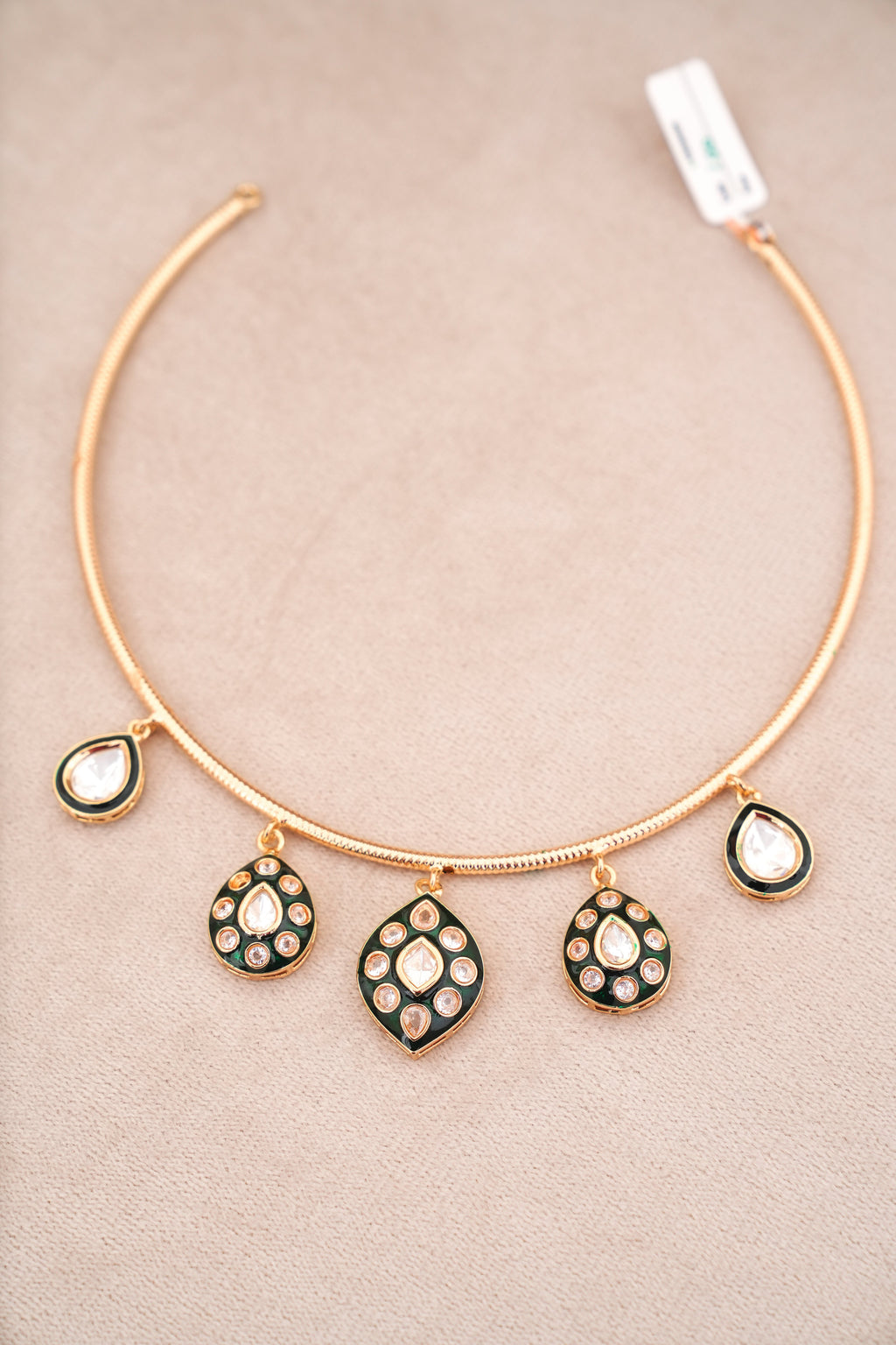 Kundan Teardrop Statement Choker Set