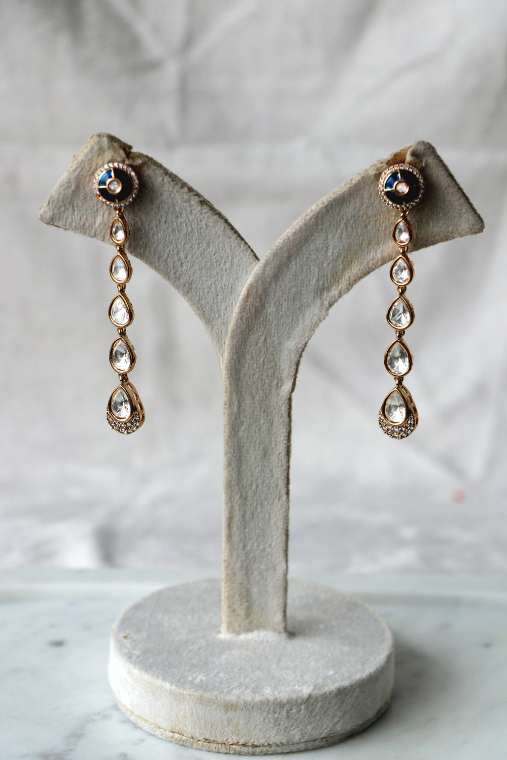 Kundan Luster Teardrop Earrings