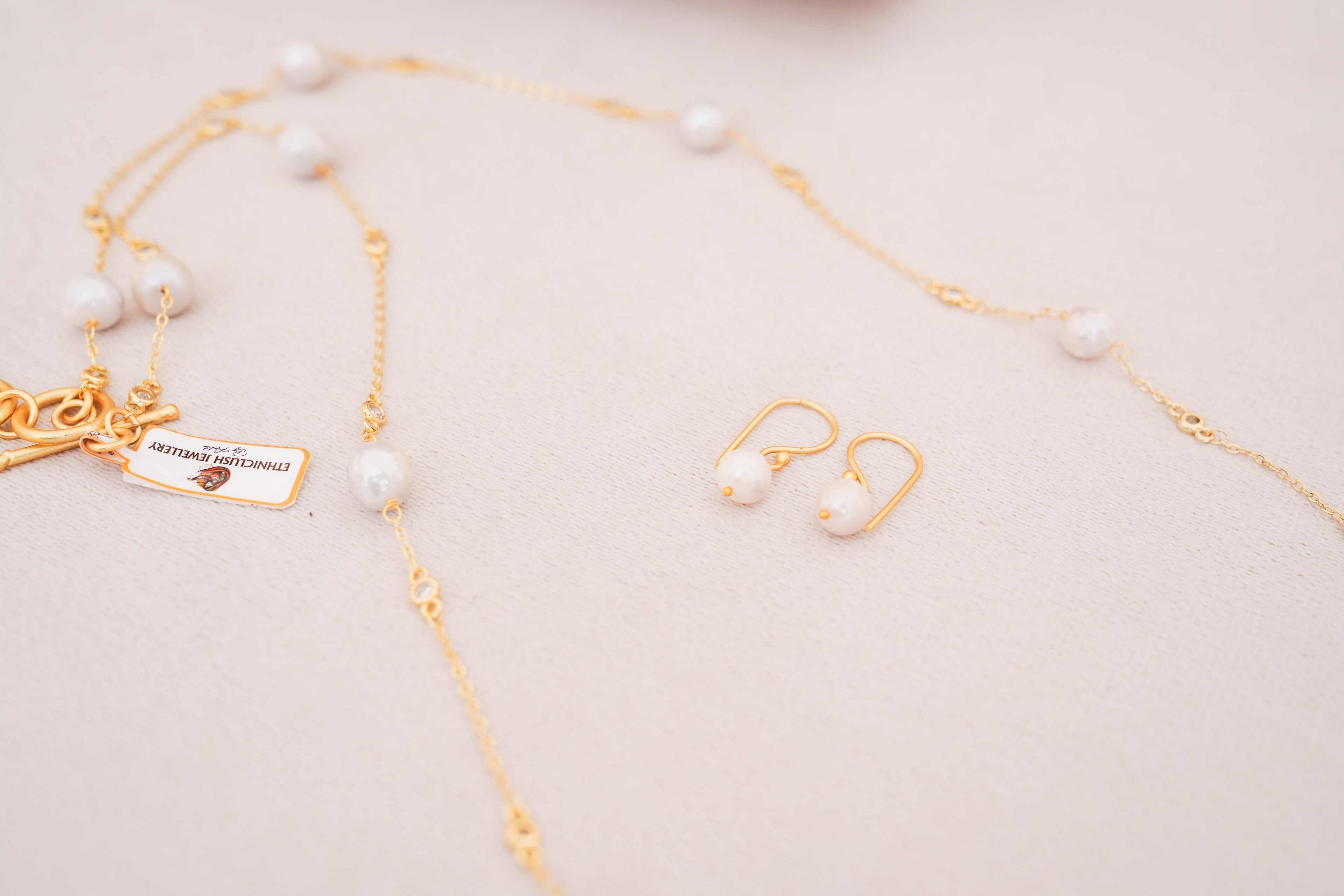 Lumina Freshwater Pearl Station Necklace with matching Pearl Earring