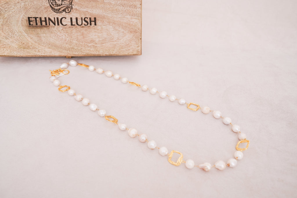 Freshwater Pearl Station Geometry Necklace