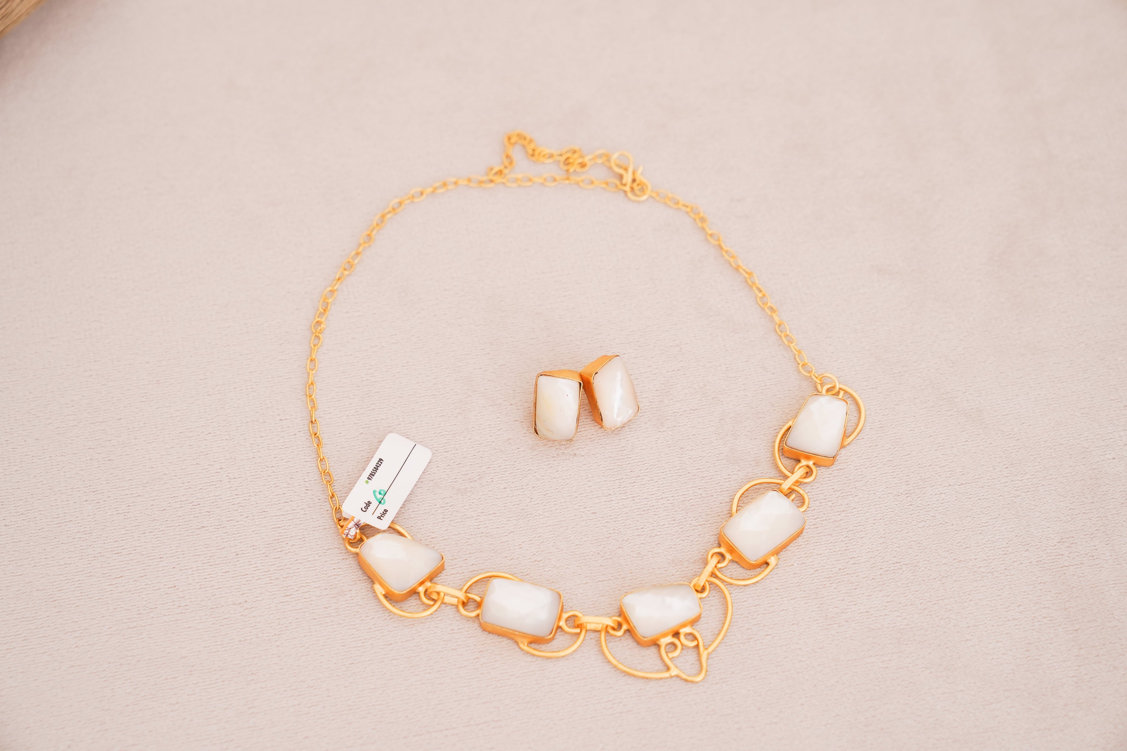 Luminous Moonstone Necklace Set