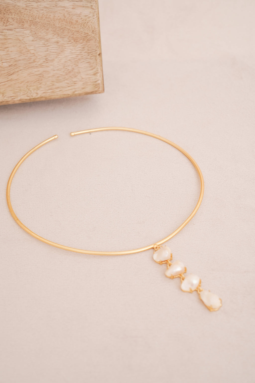 Luminous Baroque Pearl Drop Hasli