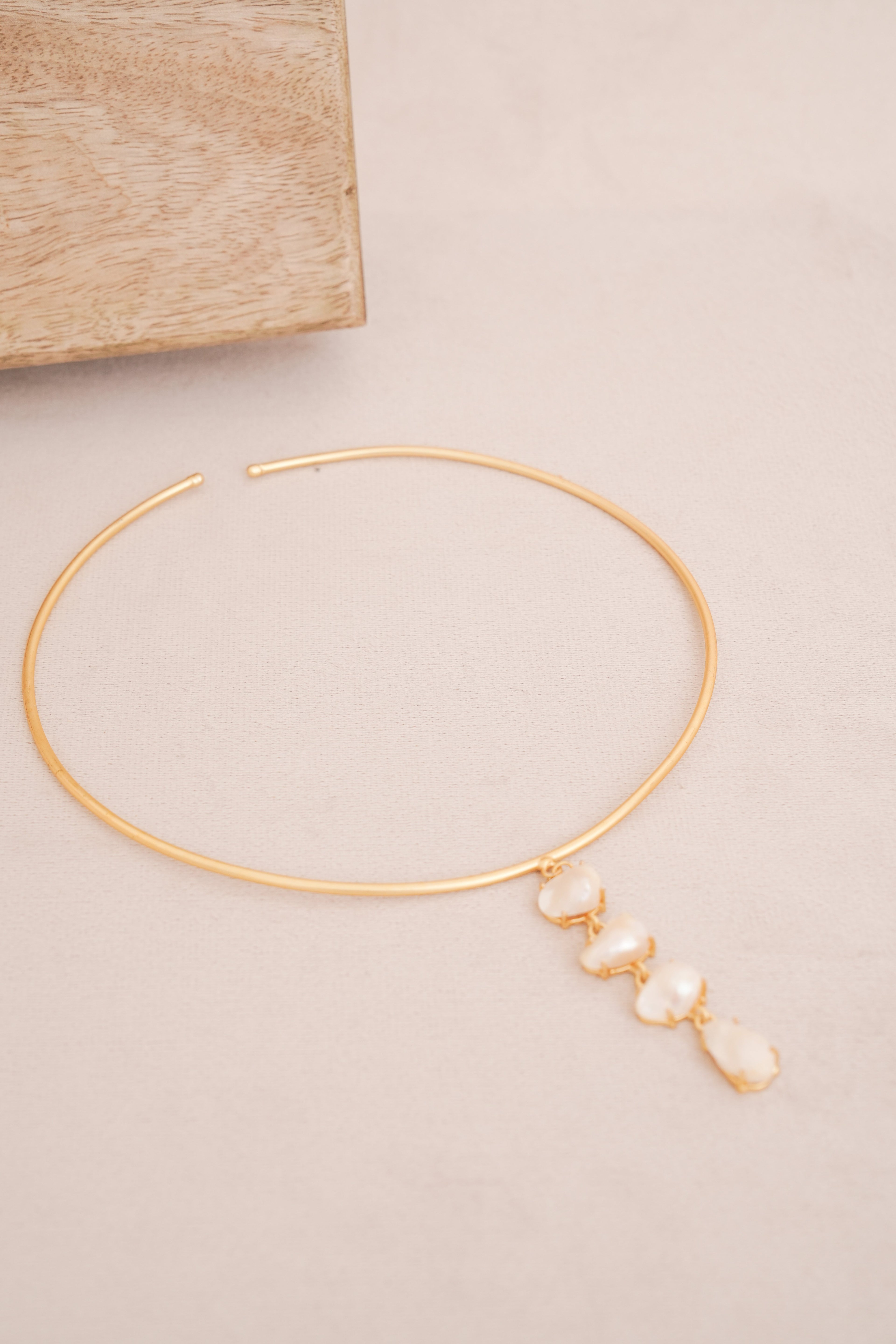 Luminous Baroque Pearl Drop Hasli