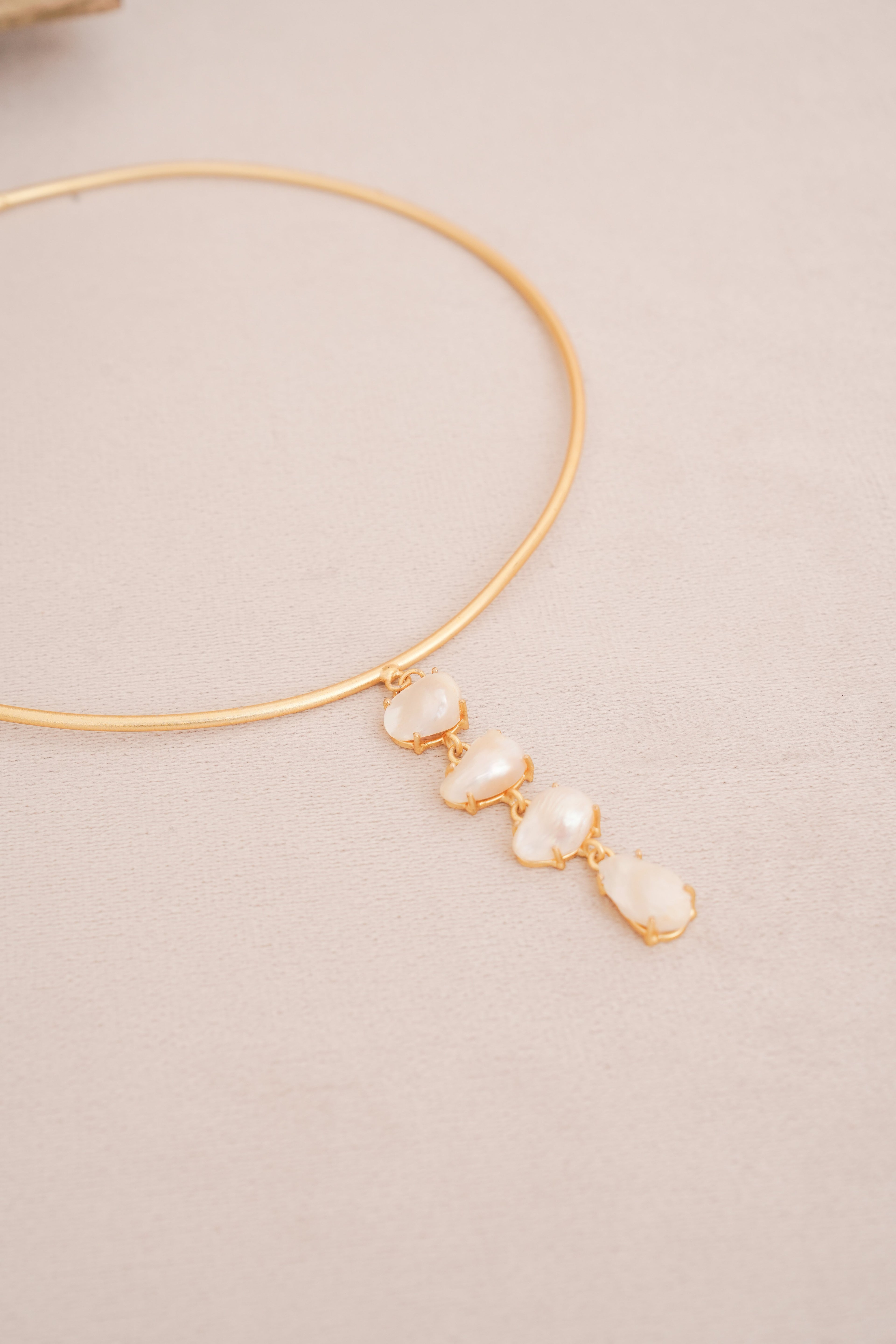 Luminous Baroque Pearl Drop Hasli