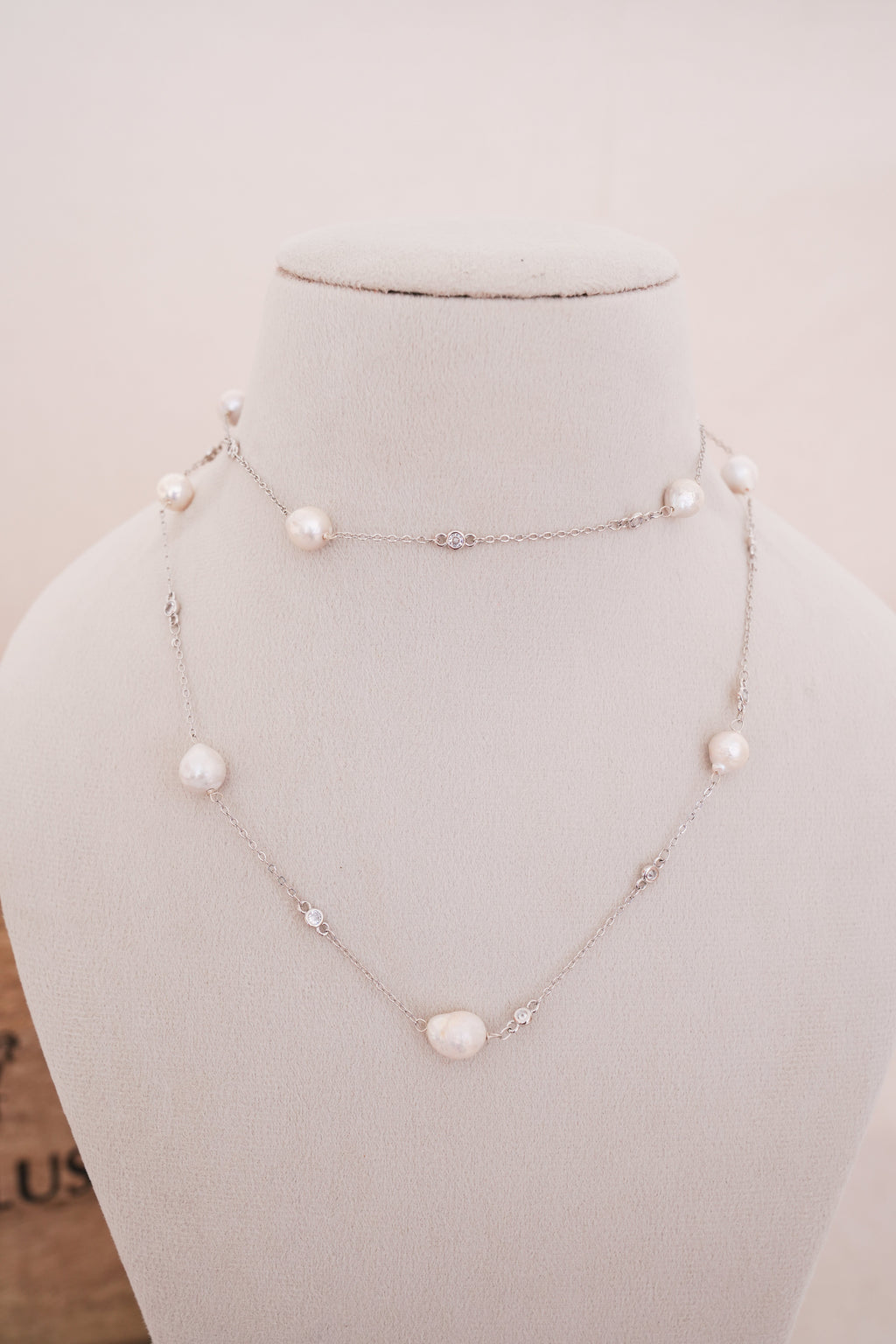 Minimal Luminous Freshwater Pearl Cascade Necklace in Silver Finish