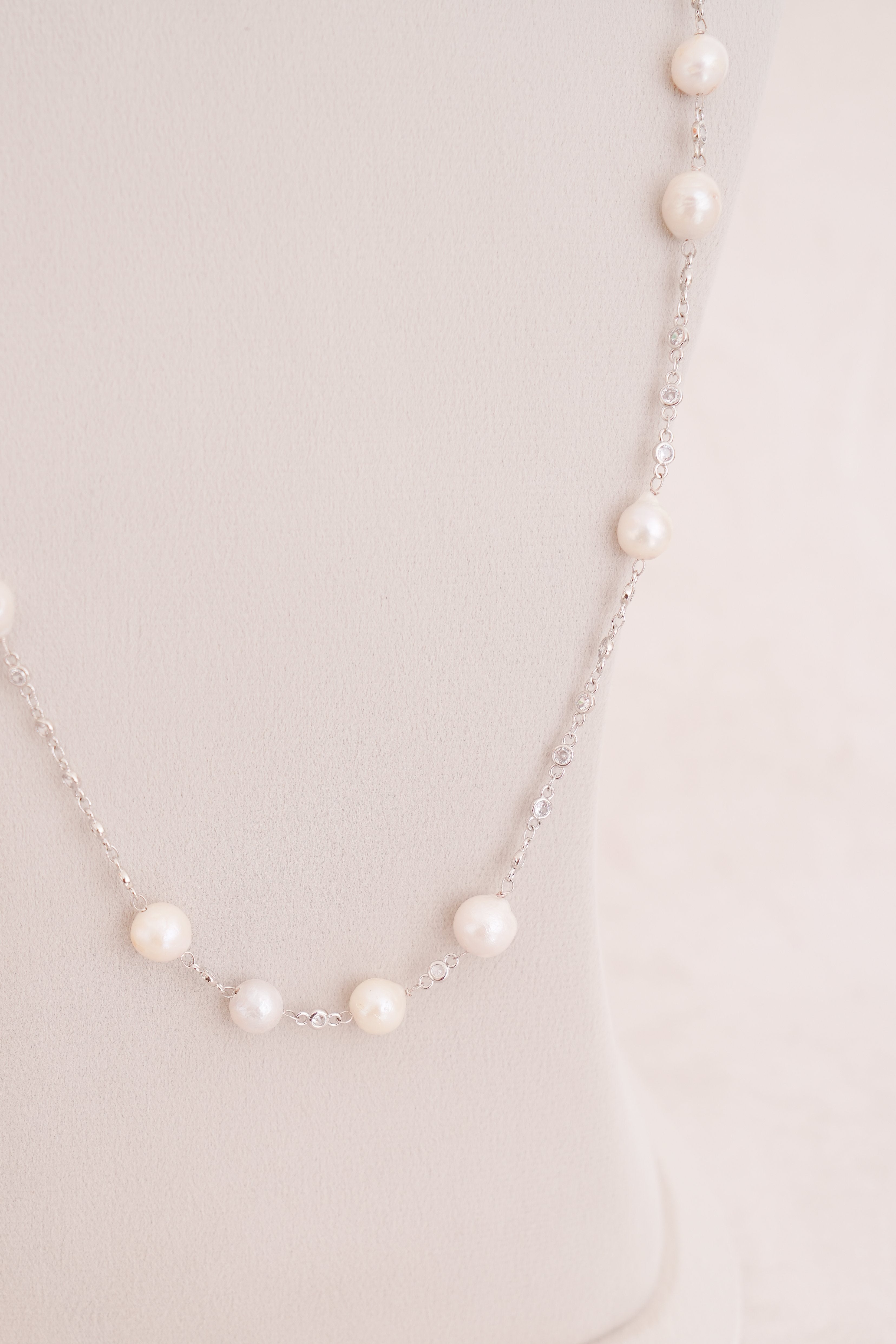 Lustrous Freshwater Pearl Station Necklace