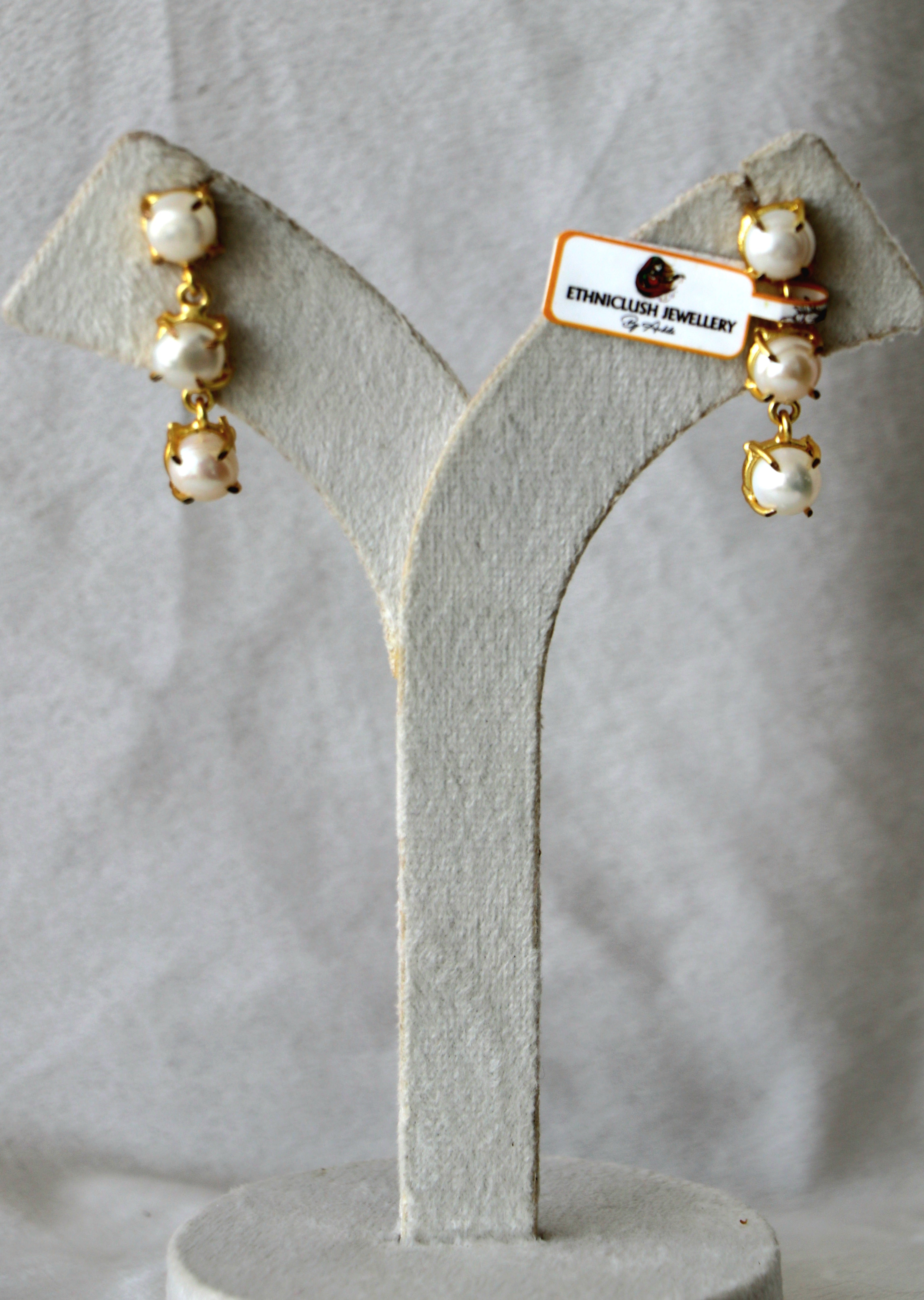 Lustrous Pearl Trio Earrings