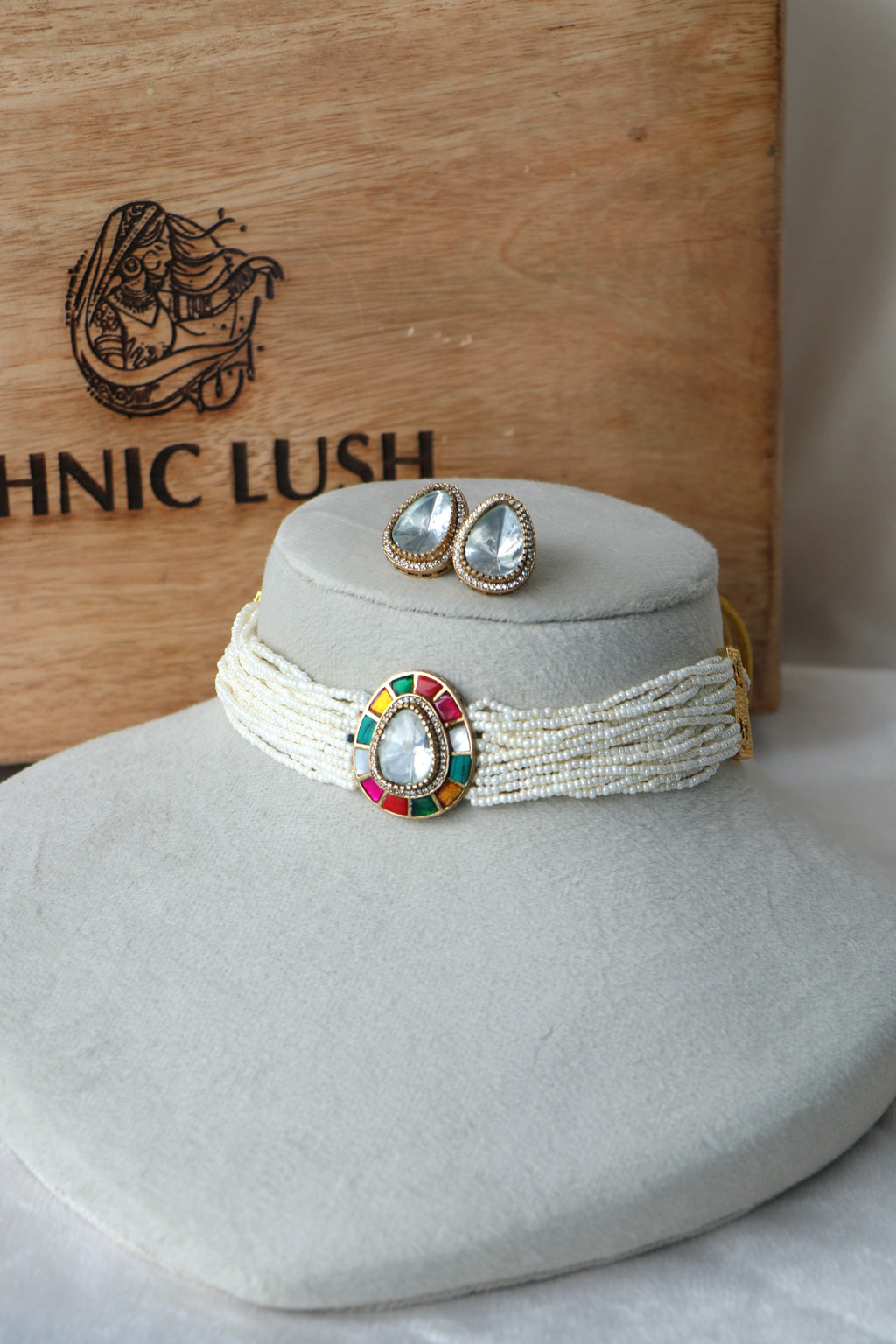 Multi Strand Pearl Choker Set With rainbow Studs