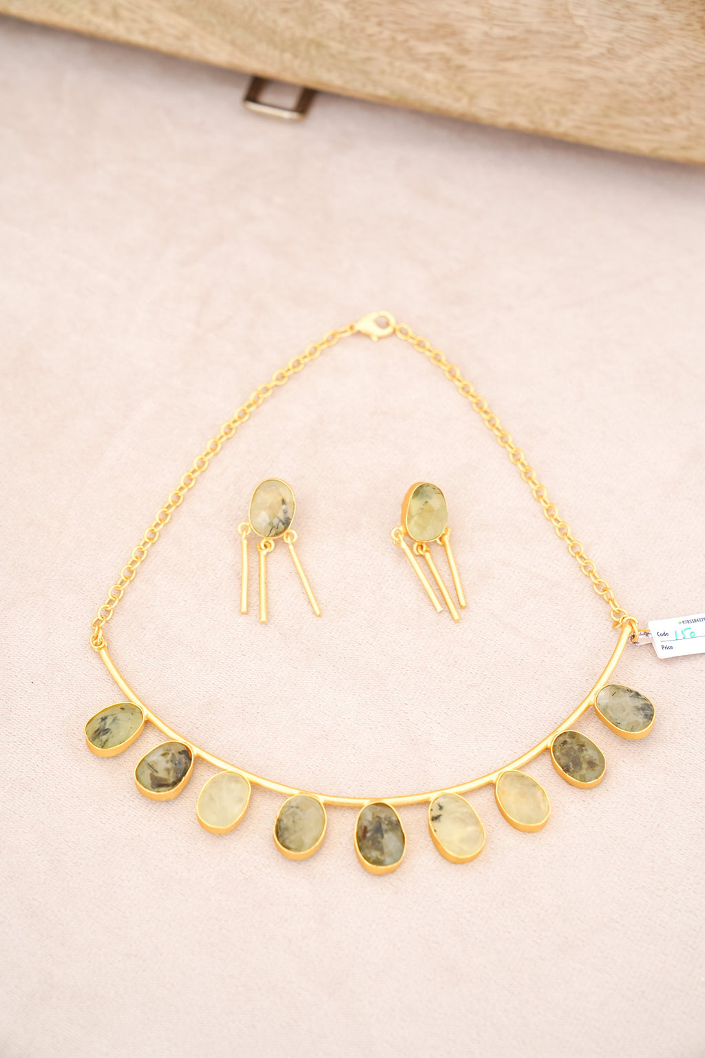 Mystic Green Cascade Necklace Set
