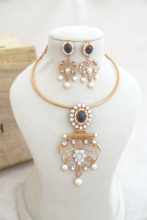 Carved Stone Polki Hasli Necklace Set with Pearl Drops