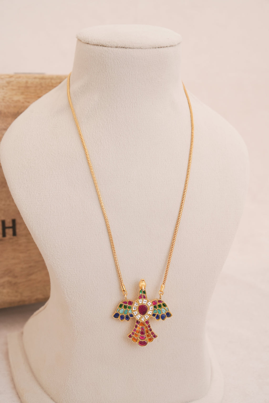 Multicolour Jadau Bird Motif Pendant