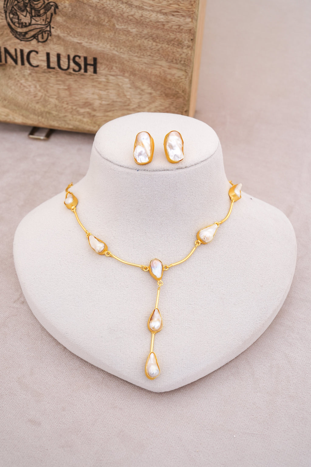 Pearl Cascade Harmony Set