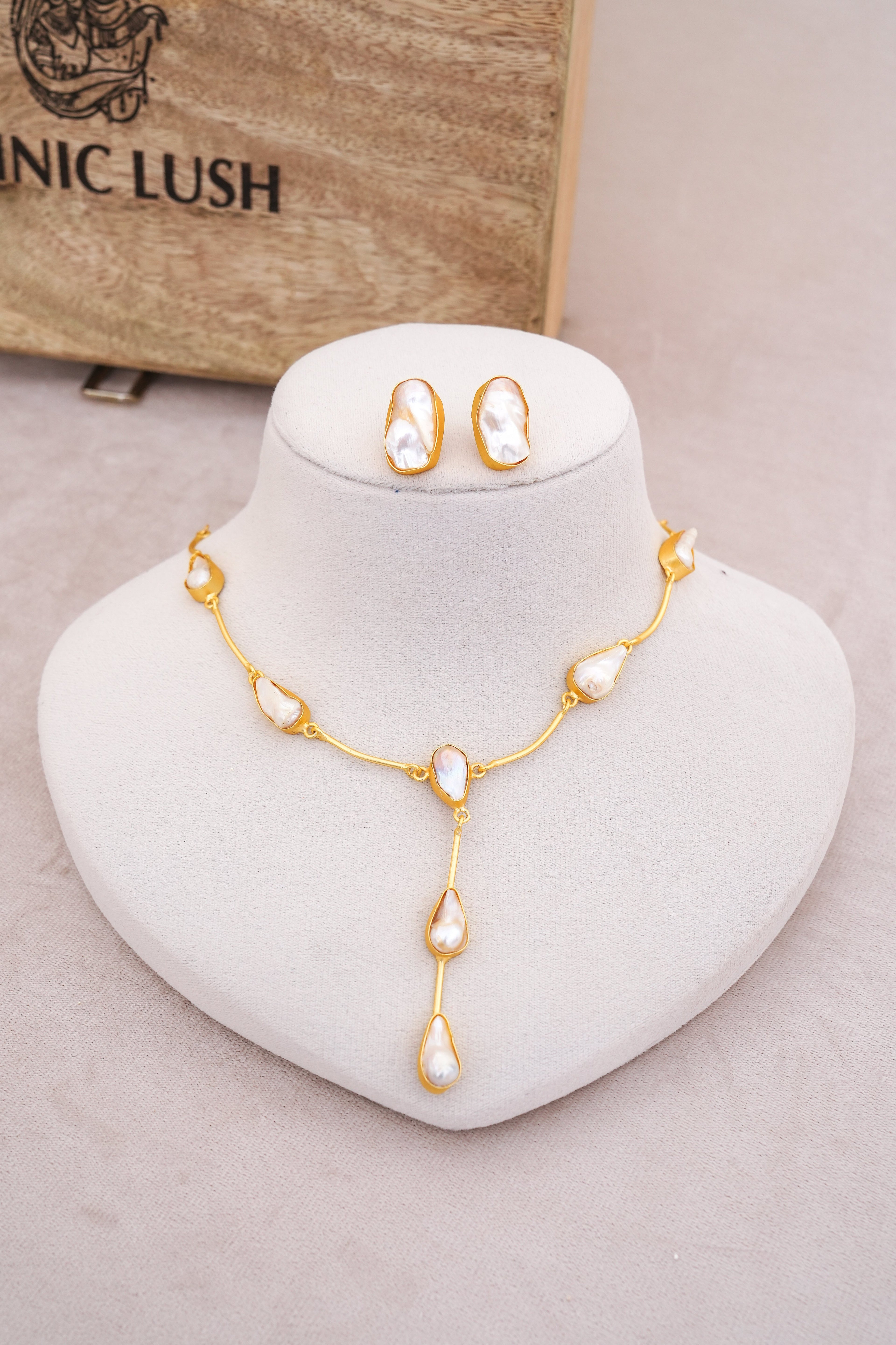Pearl Cascade Harmony Set