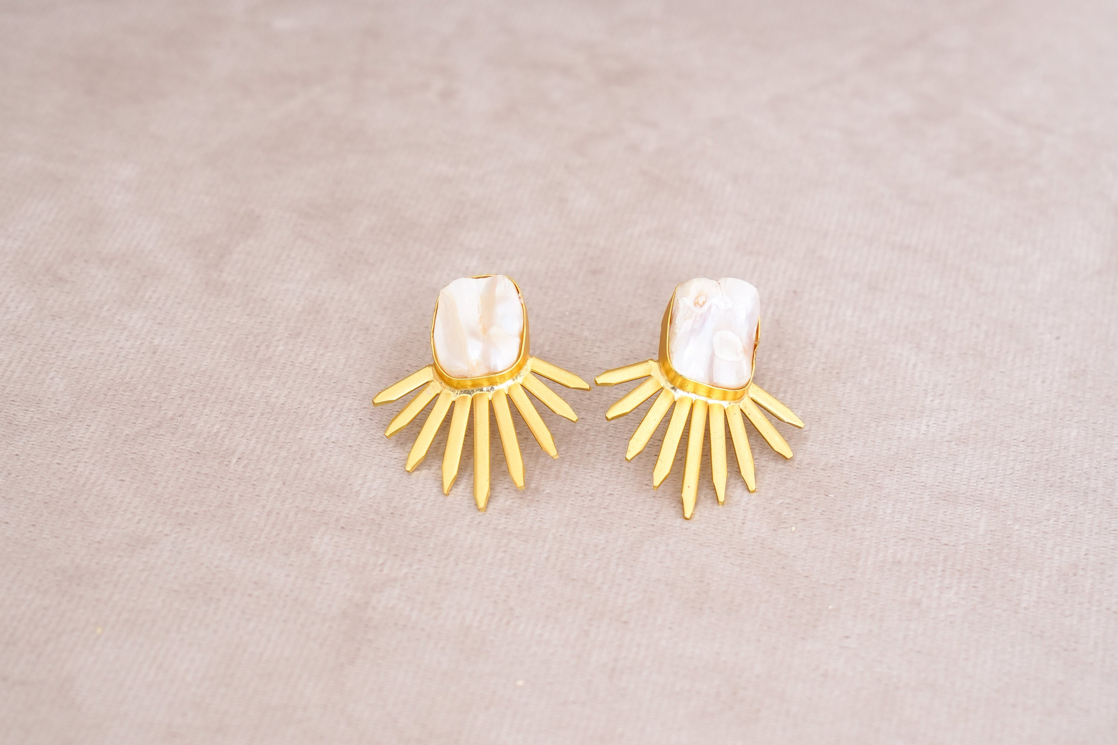 Pearl Radiance Sunburst Set