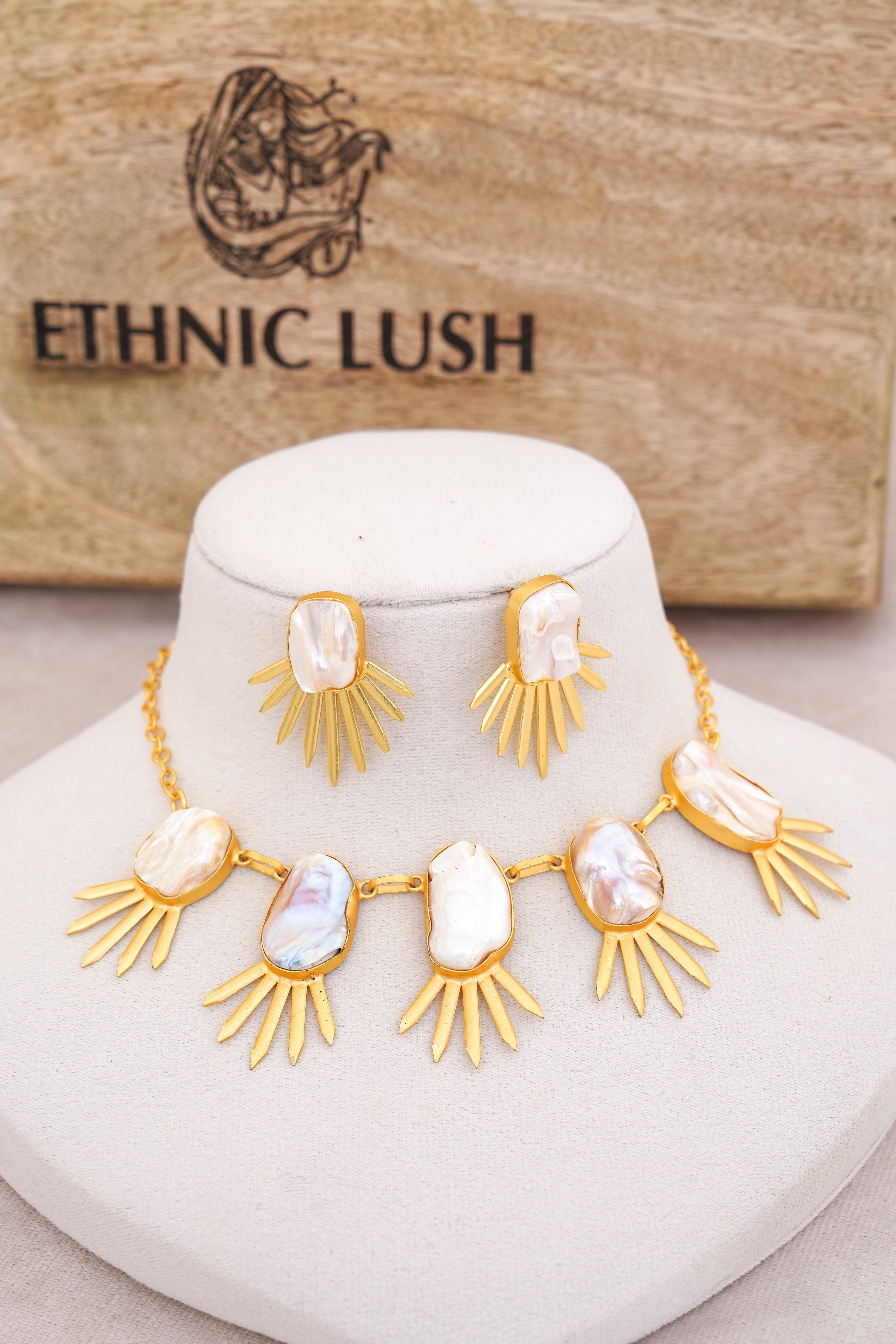 Pearl Radiance Sunburst Set