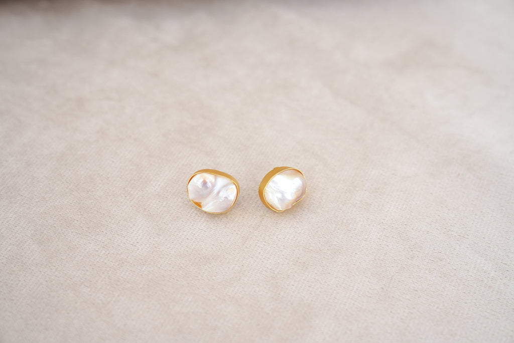 Pearl Reverie Statement Set