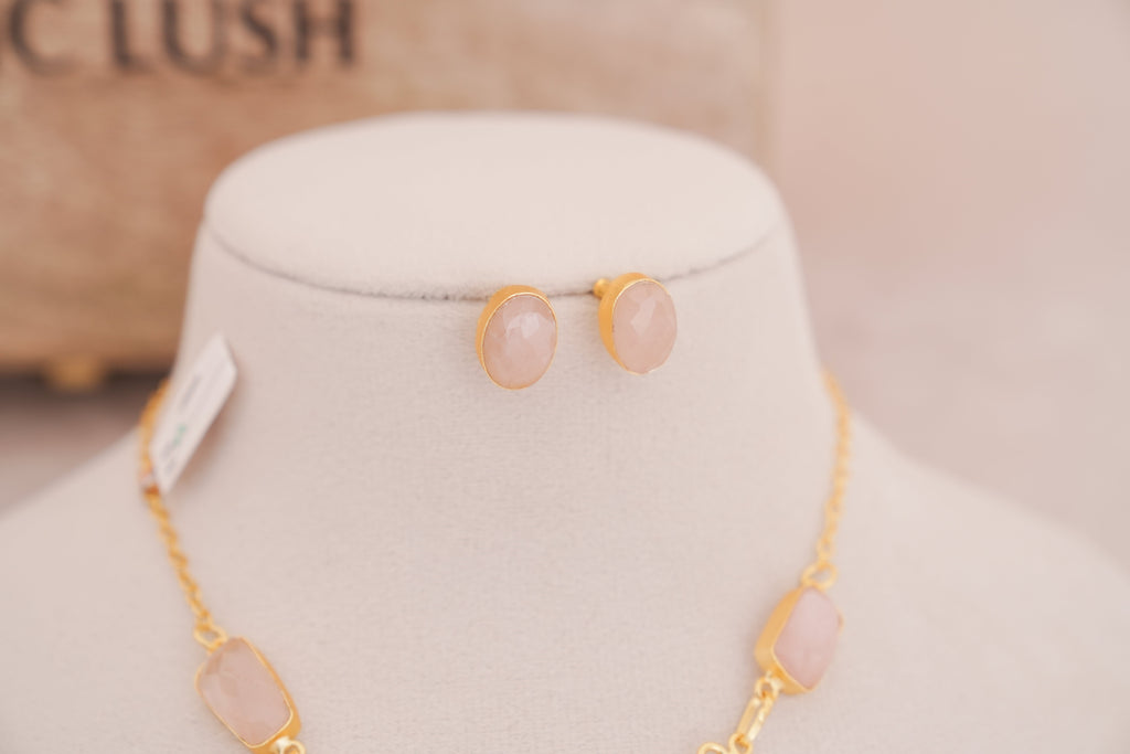 Minimalist Rose Quartz Necklace Set