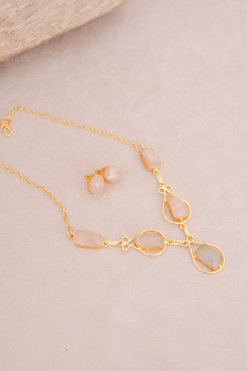 Minimalist Rose Quartz Necklace Set
