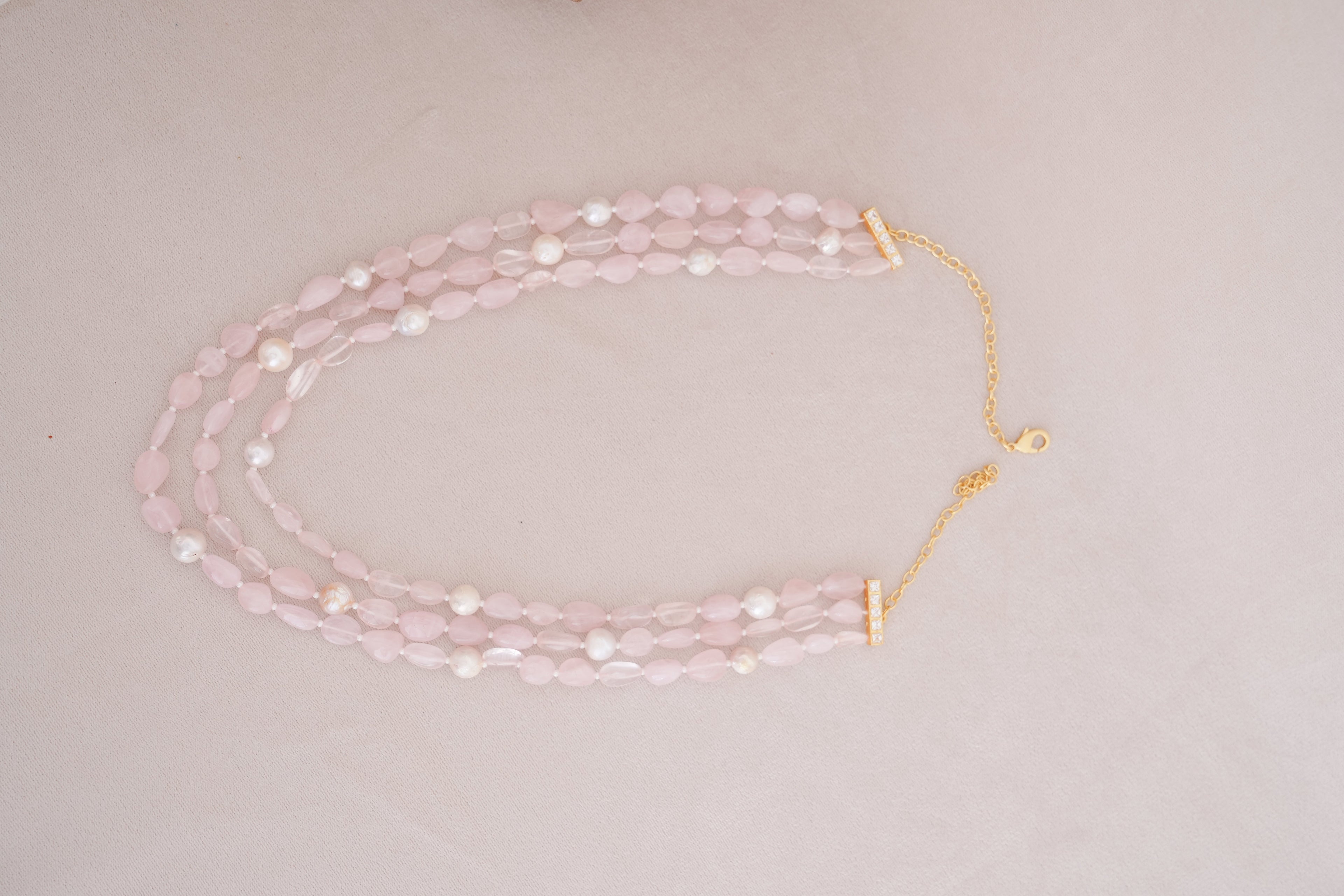 Elegant Pink Rose Quartz Layered Pearl Necklace