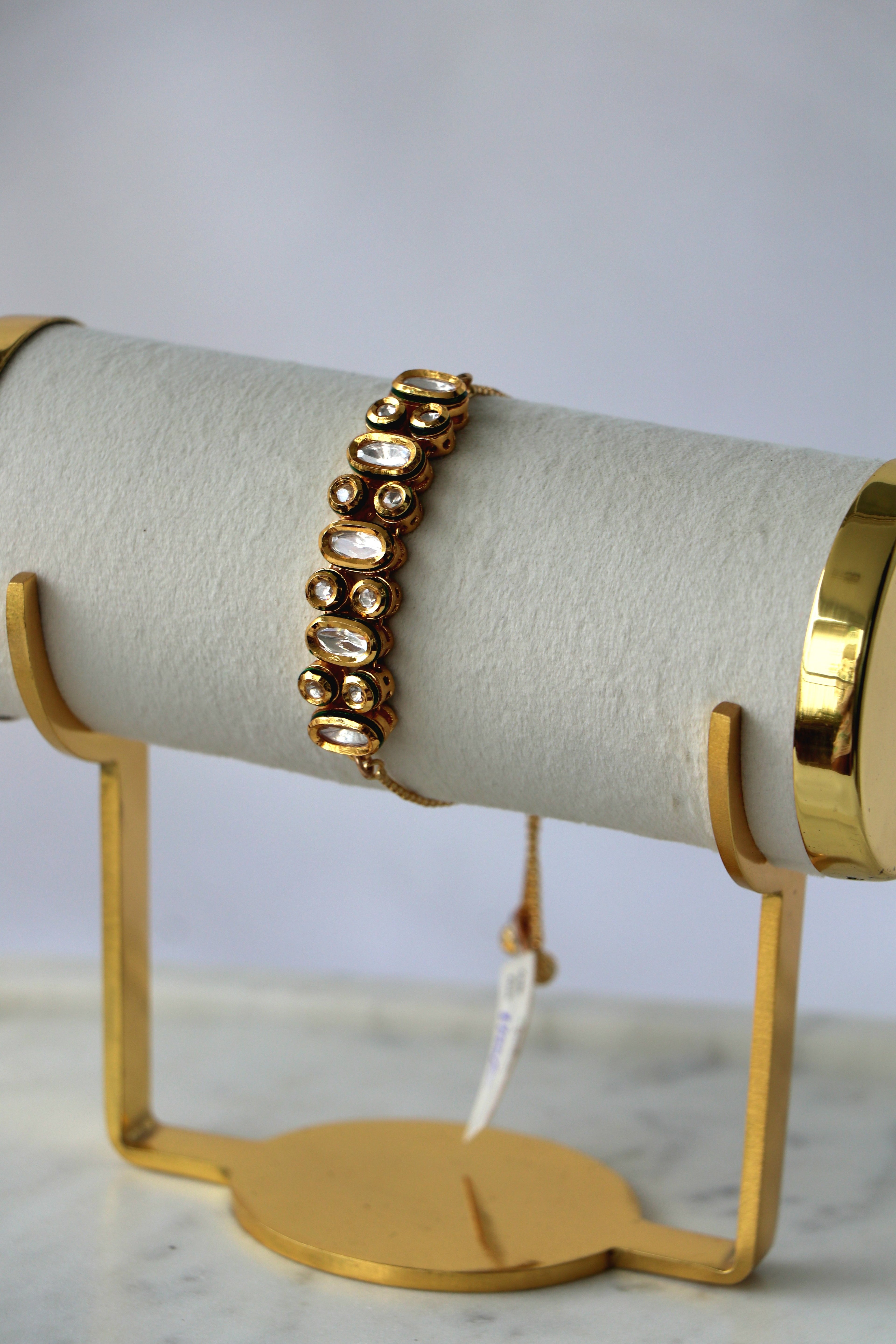 Radiant Oval Kundan Adjustable Bracelet