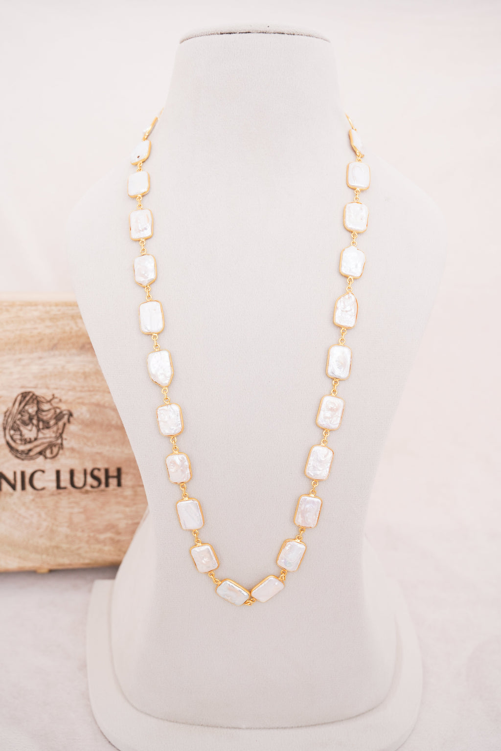 Radiant Pearl Rectangle Necklace
