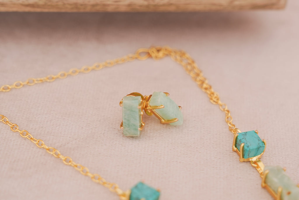 Regal Natural Raw Gemstone Collar Necklace Set