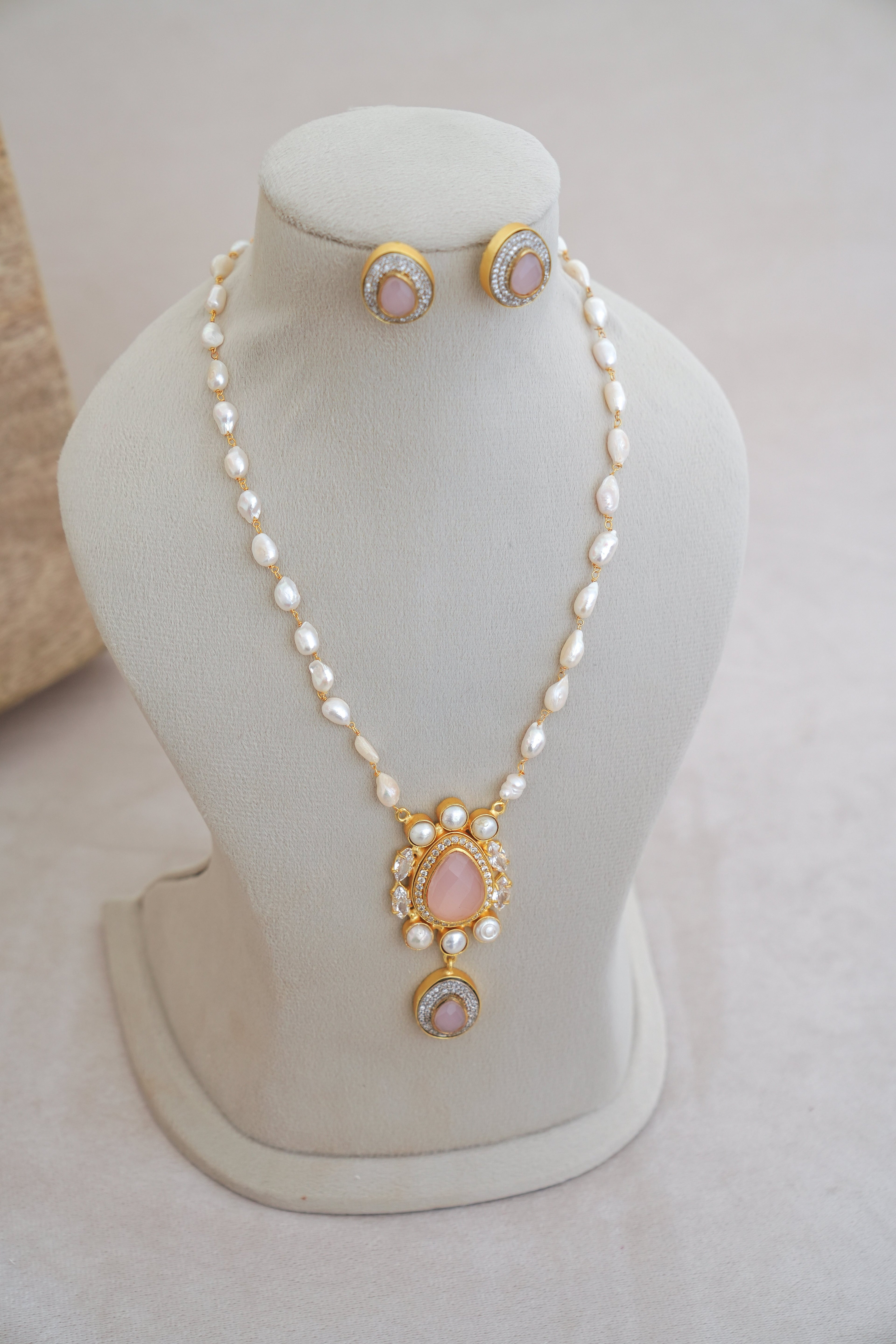 Rose Quartz  Pearl Radiance Set