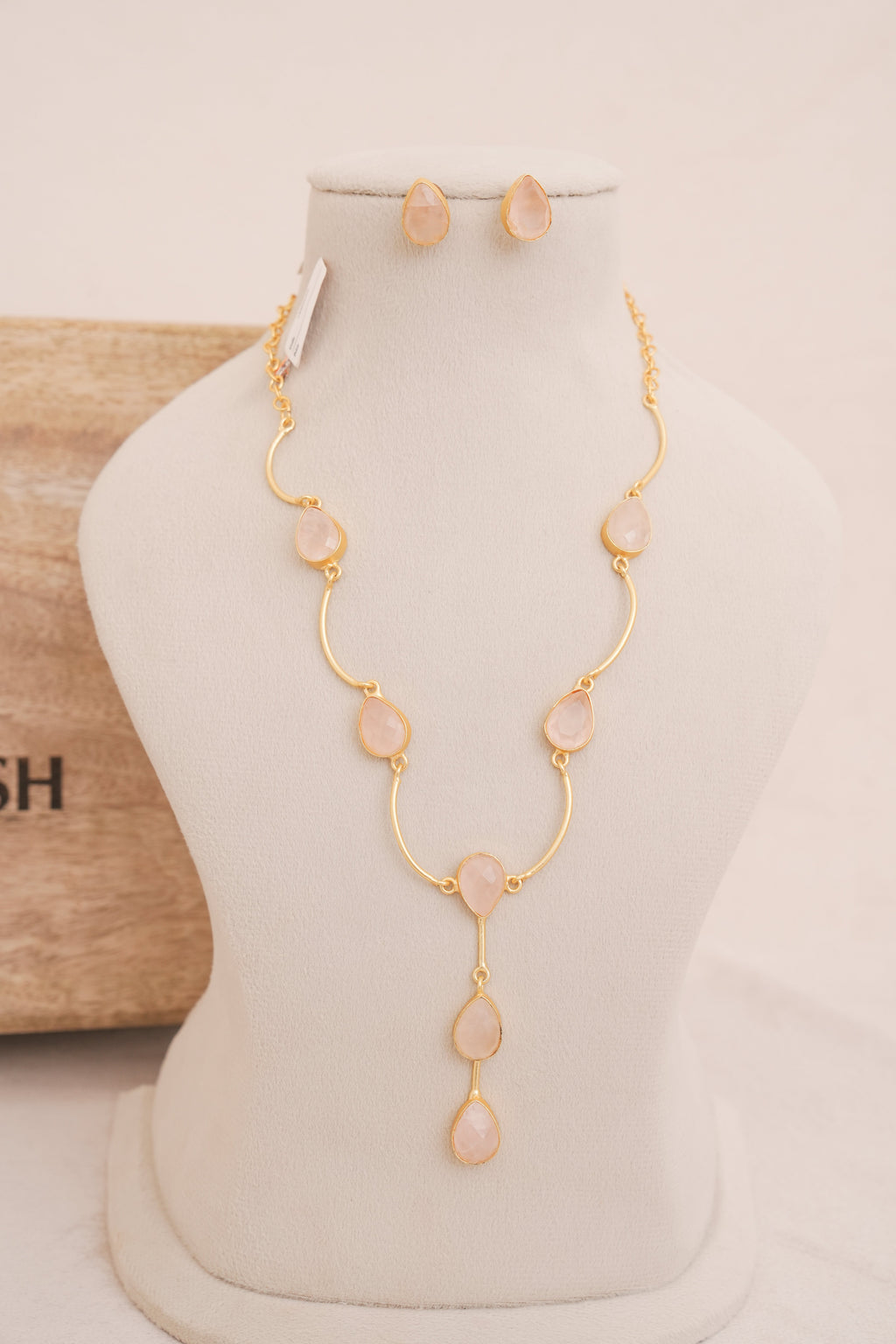 Rosequartz Cascade Teardrop Necklace Set