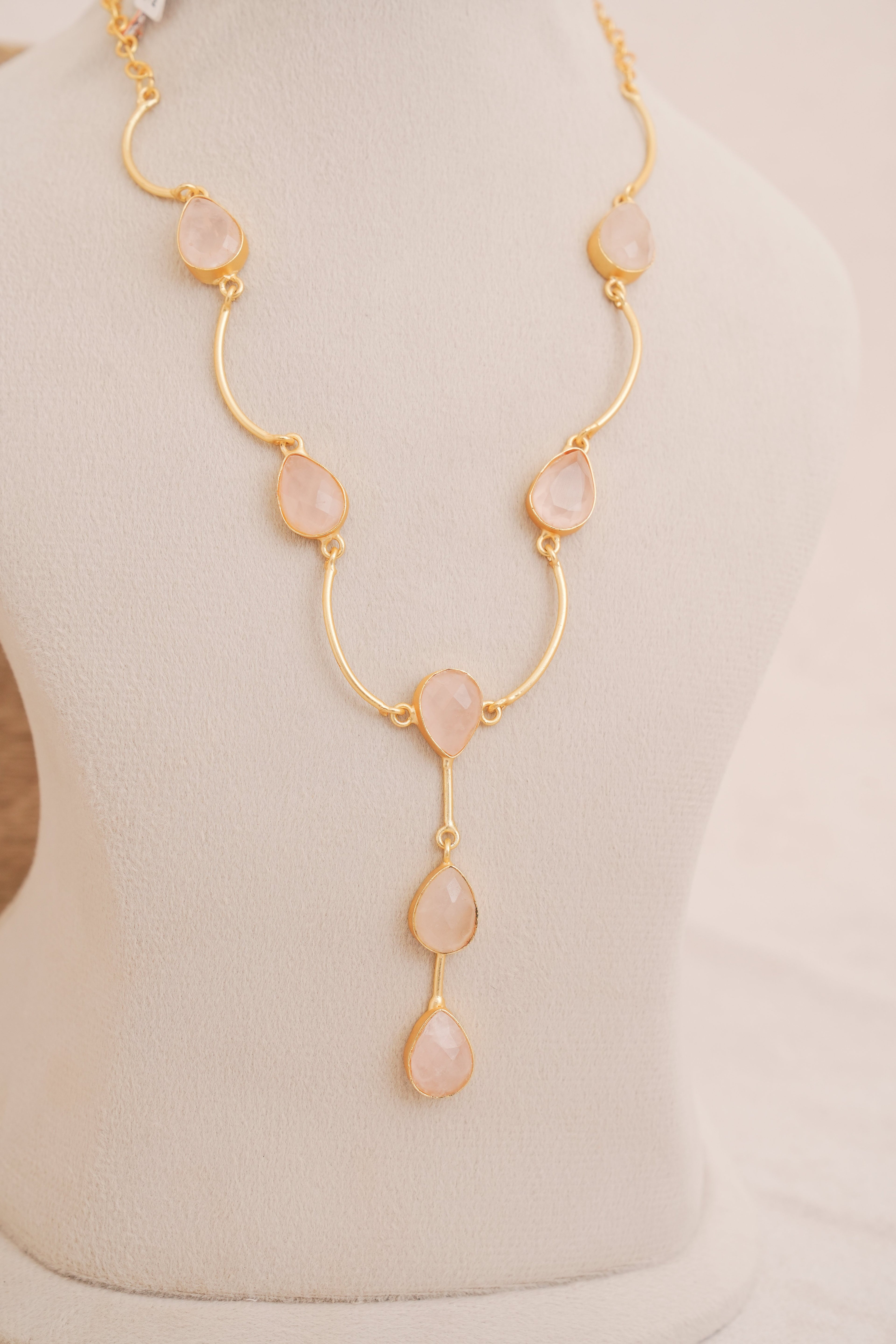 Rosequartz Cascade Teardrop Necklace Set